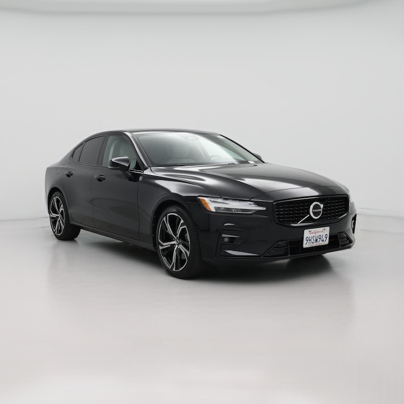 2024 Volvo S60 B5 Plus Dark Theme