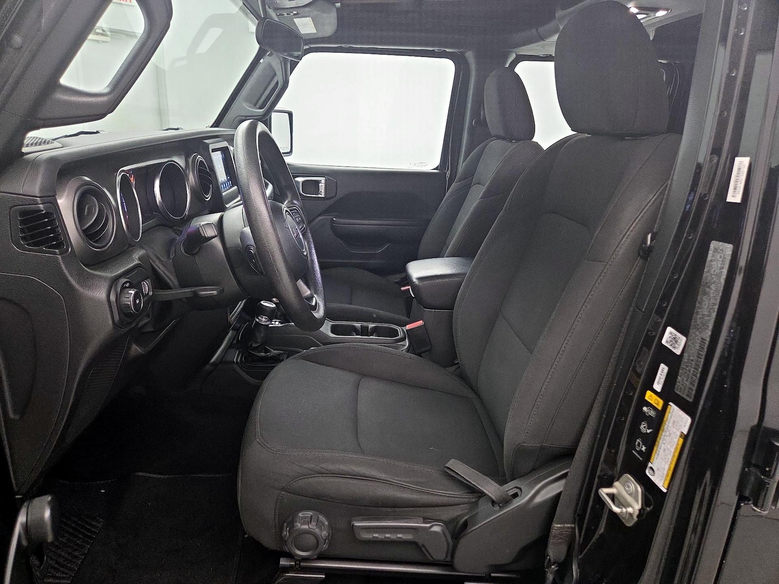 2023 Jeep Wrangler 4-Door Sport - Photo 12
