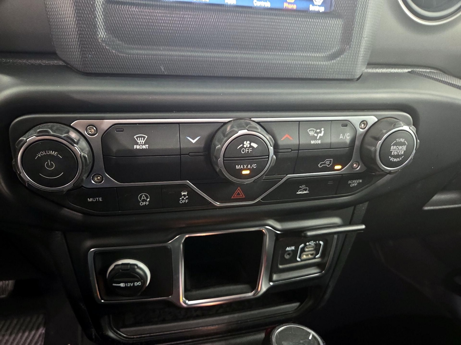 2023 Jeep Wrangler 4-Door Sport - Photo 17