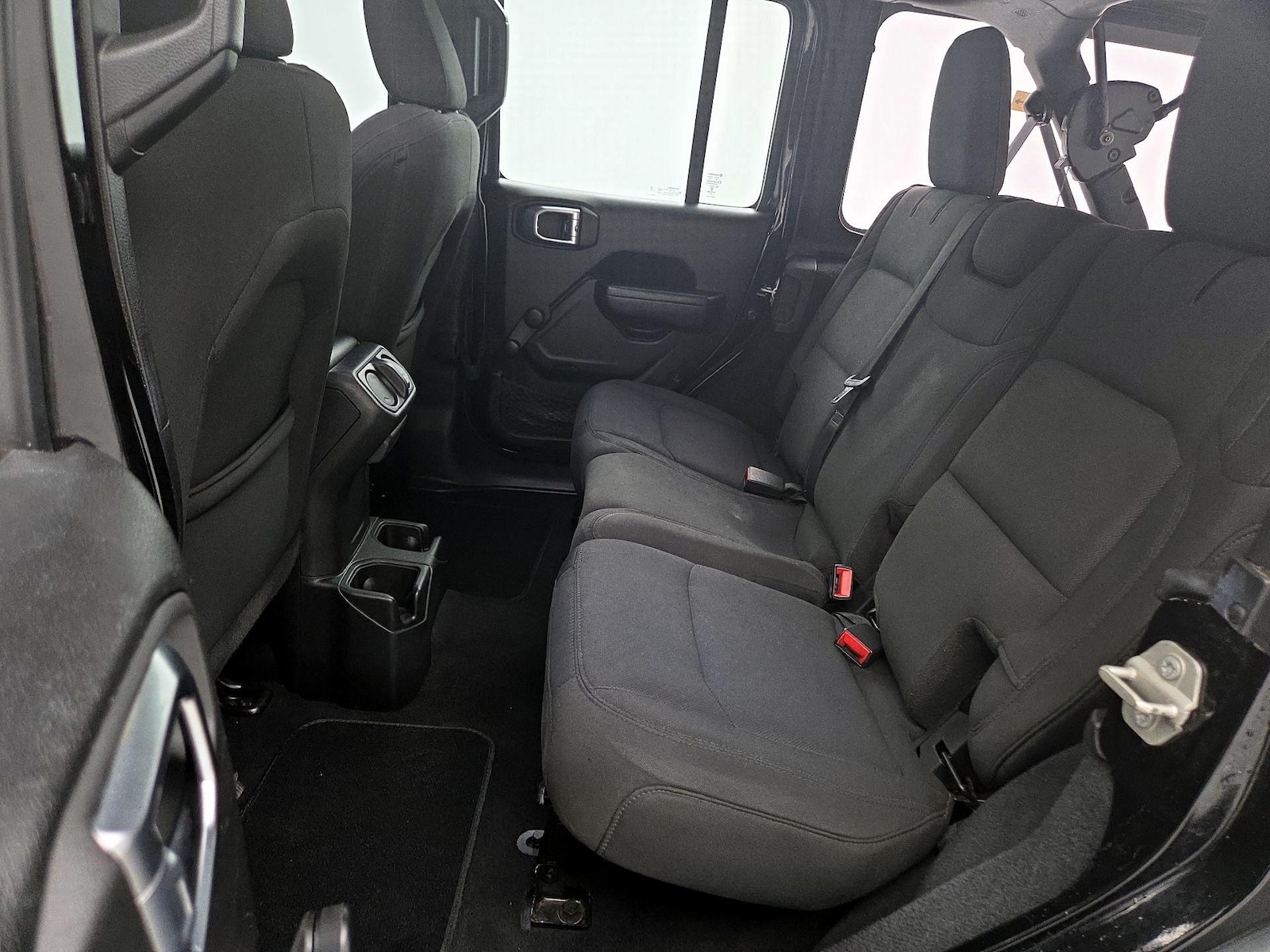 2023 Jeep Wrangler 4-Door Sport - Photo 20