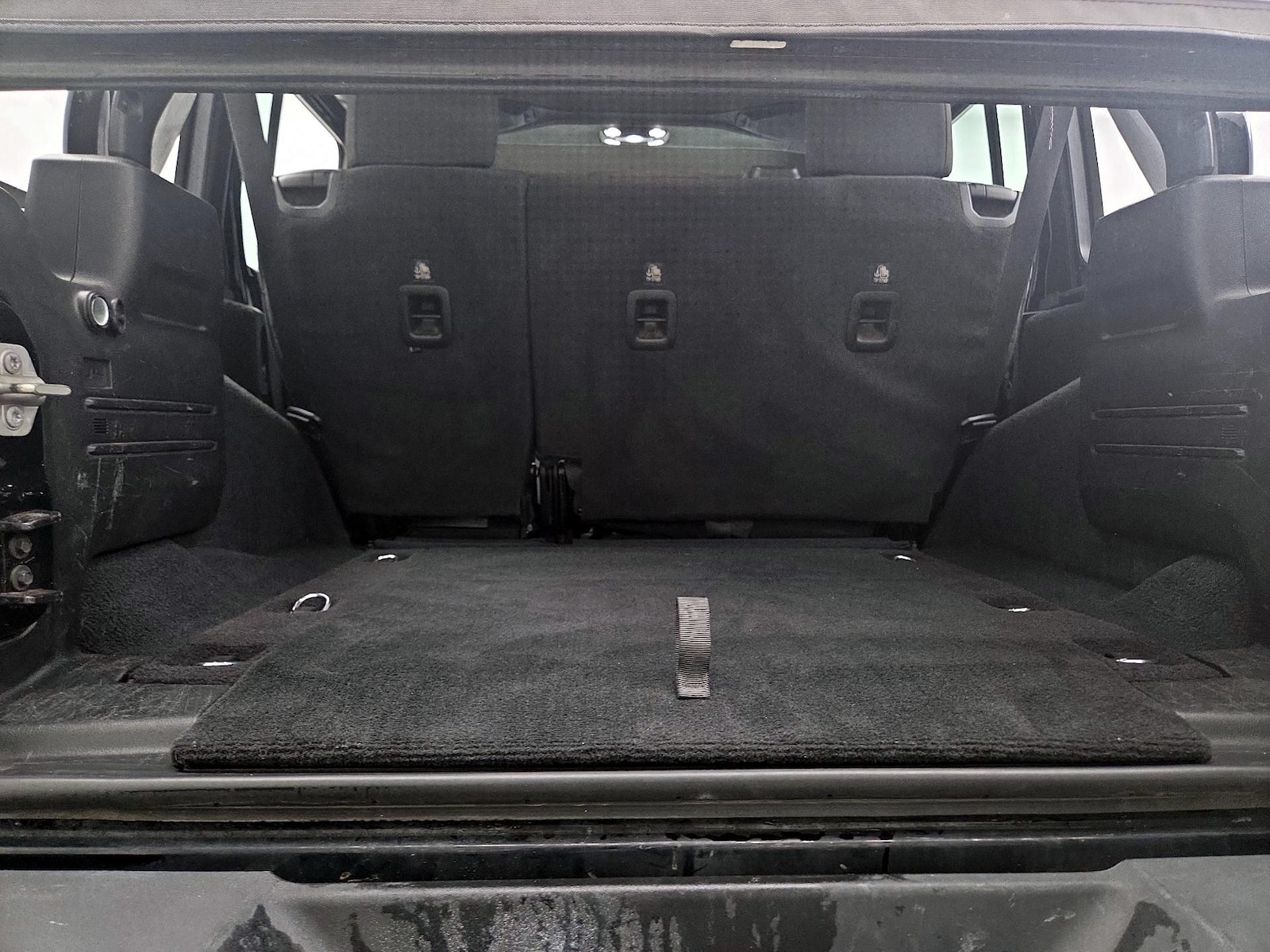 2023 Jeep Wrangler 4-Door Sport - Photo 21