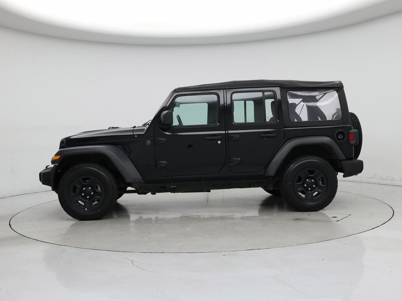 2023 Jeep Wrangler 4-Door Sport - Photo 4