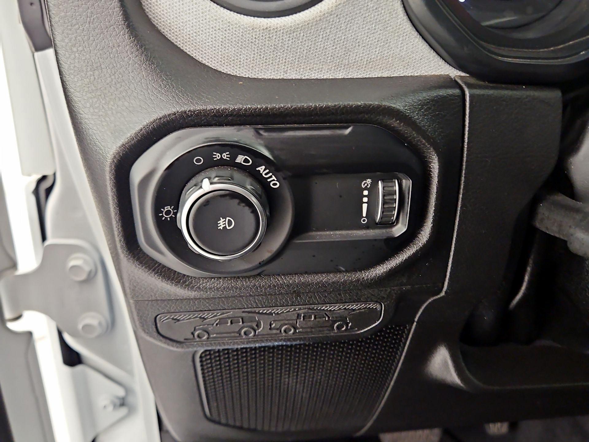 Thumbnail: 2025 Jeep Wrangler - 13