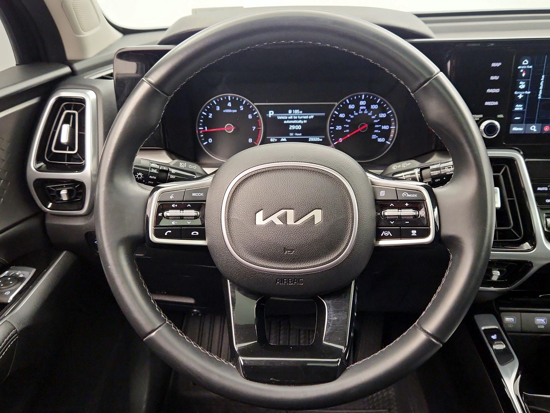 Thumbnail: 2022 Kia Sorento - 10