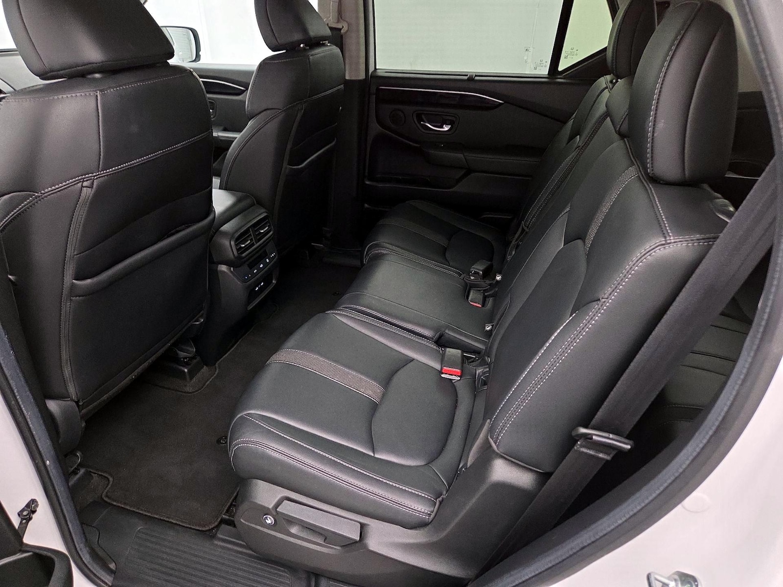 Rear Air Conditioning