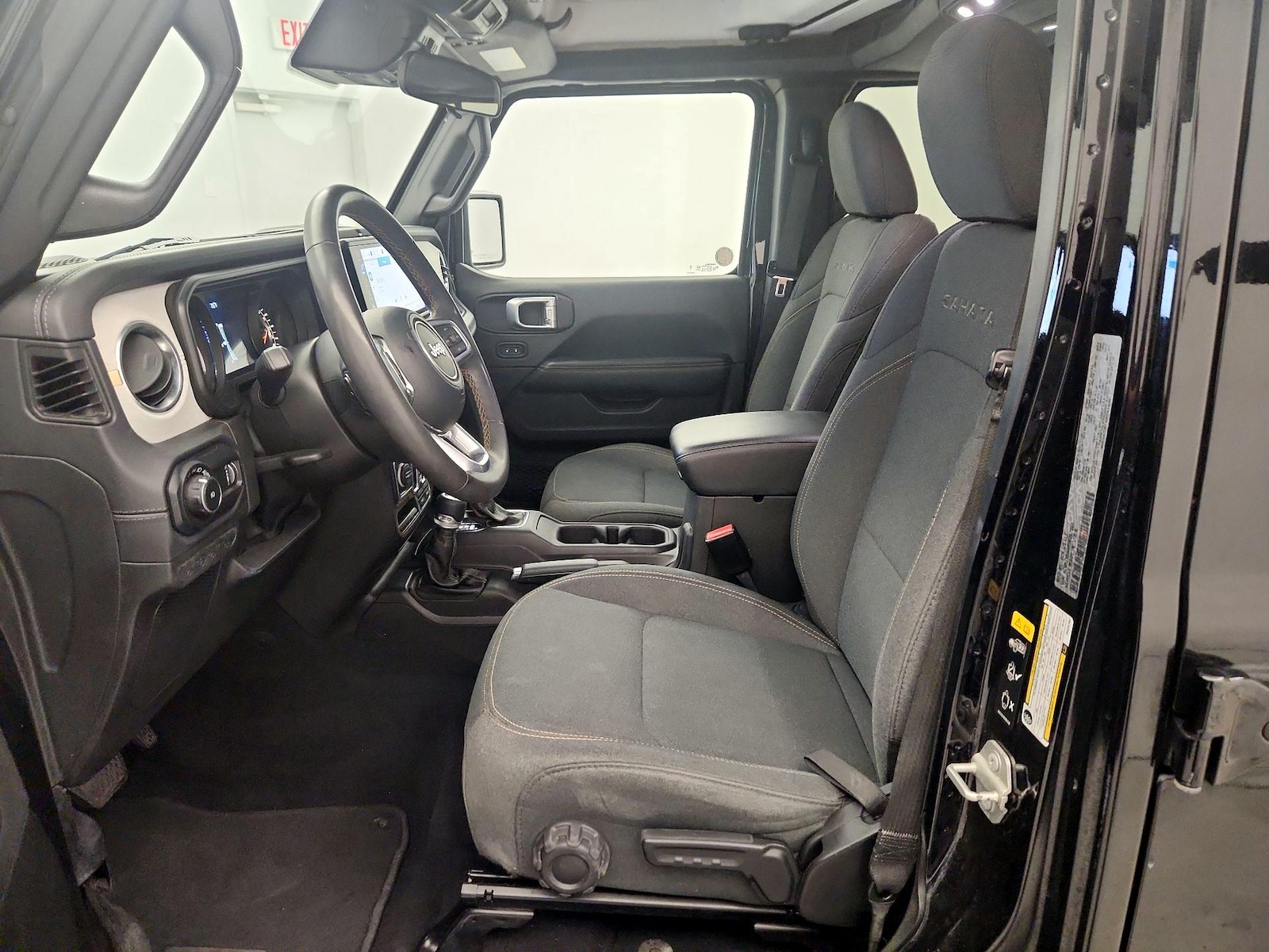 2024 Jeep Wrangler 4-Door Sahara - Photo 12