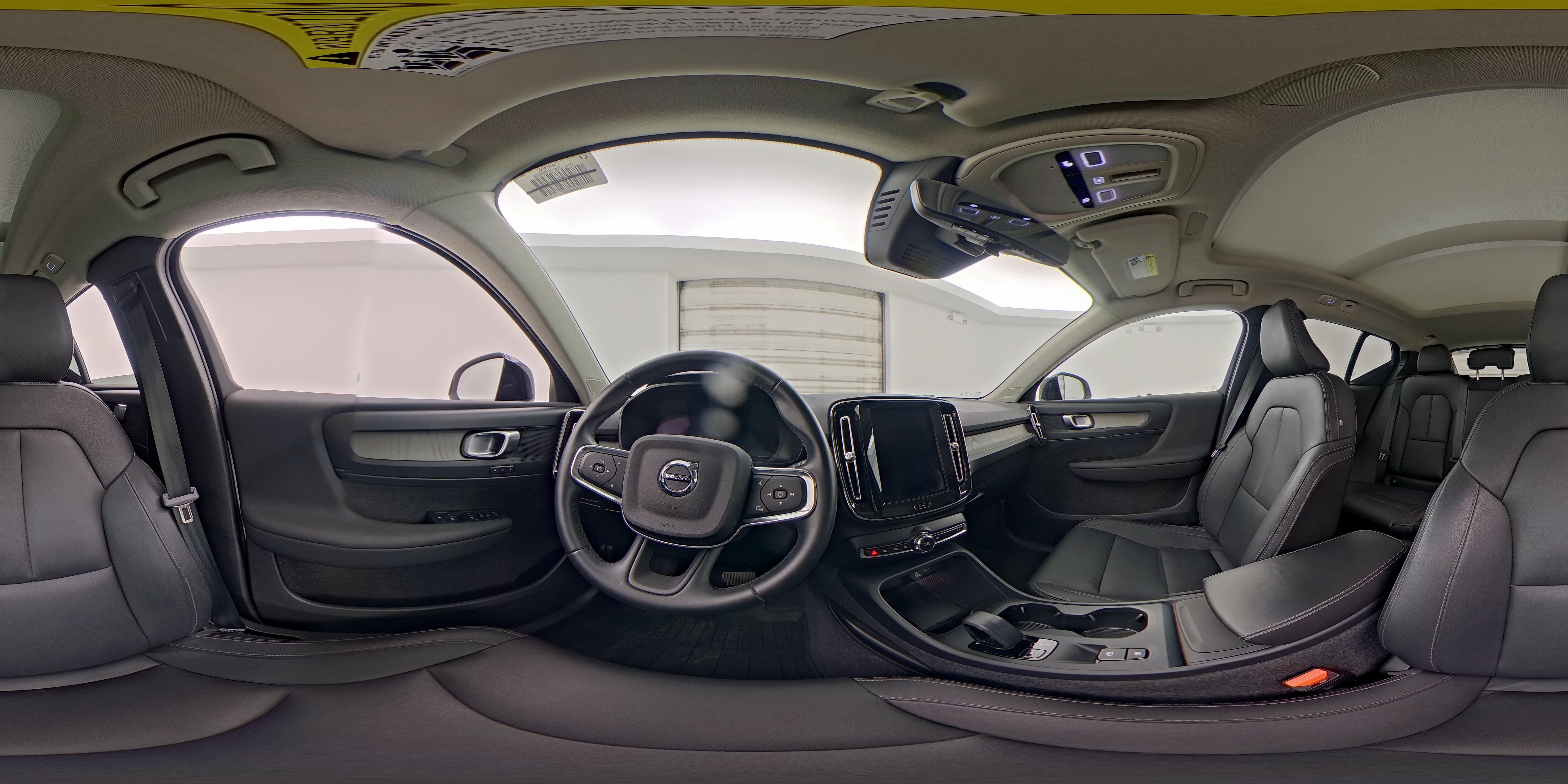 2024 Volvo XC40 Core - Photo 26
