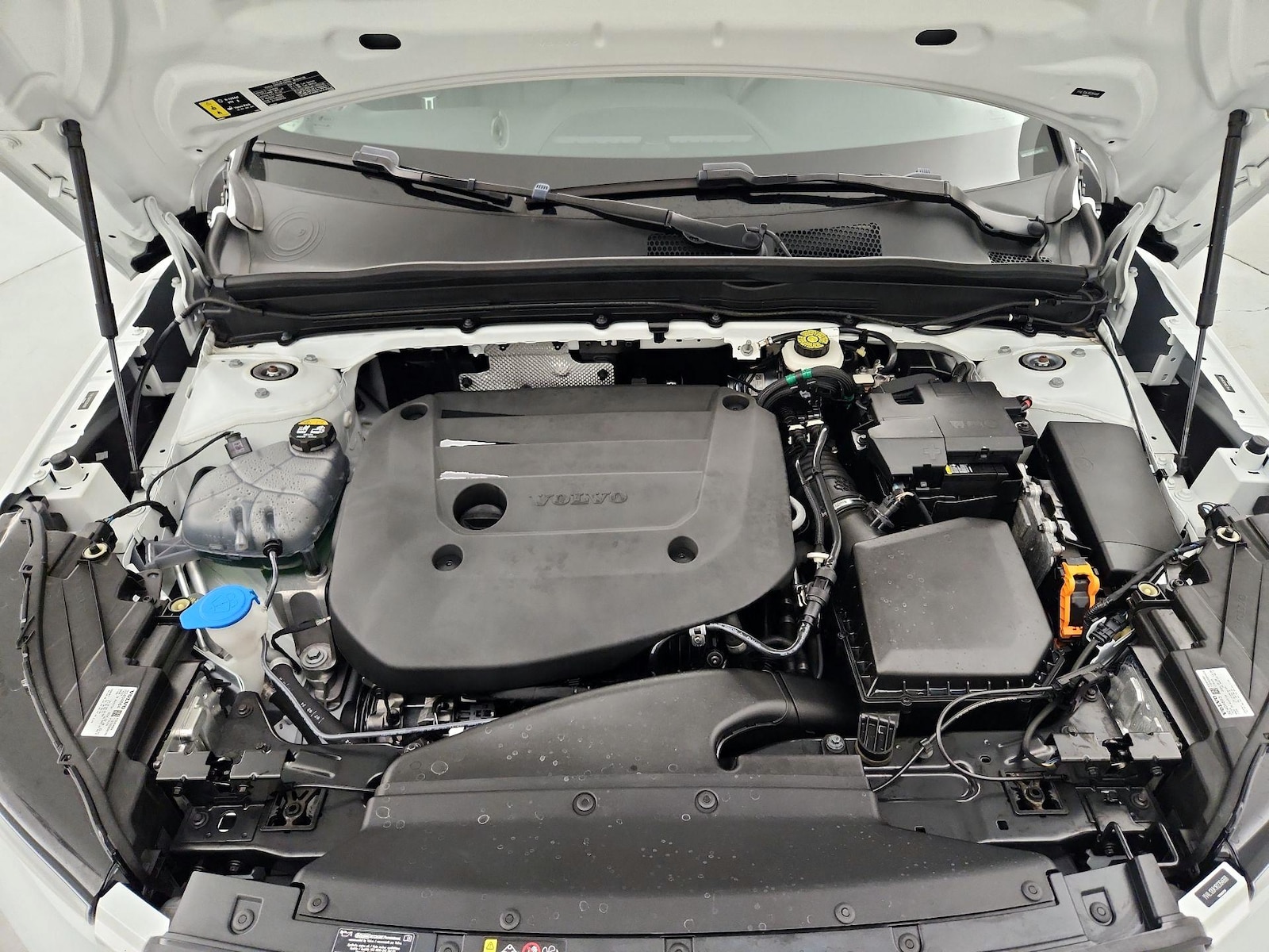 2024 Volvo XC40 Core - Photo 22