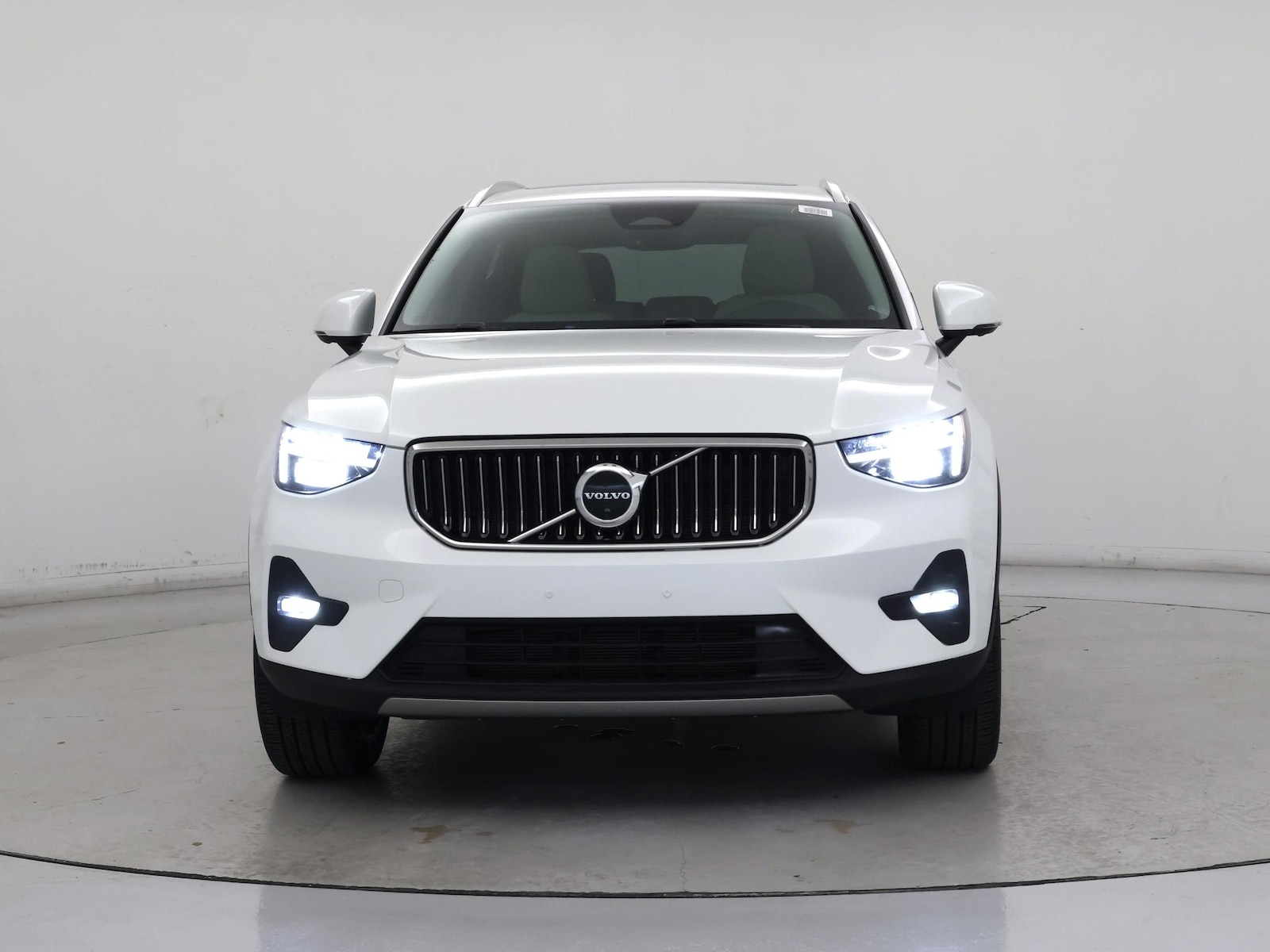2023 Volvo XC40 Ultimate - Photo 6