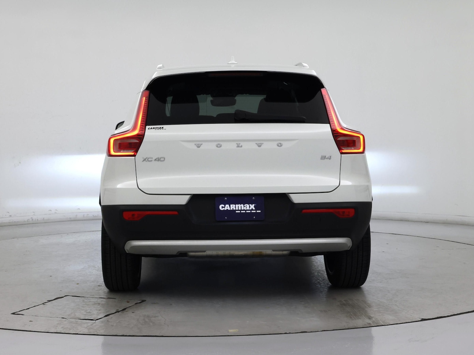 2023 Volvo XC40 Ultimate - Photo 7