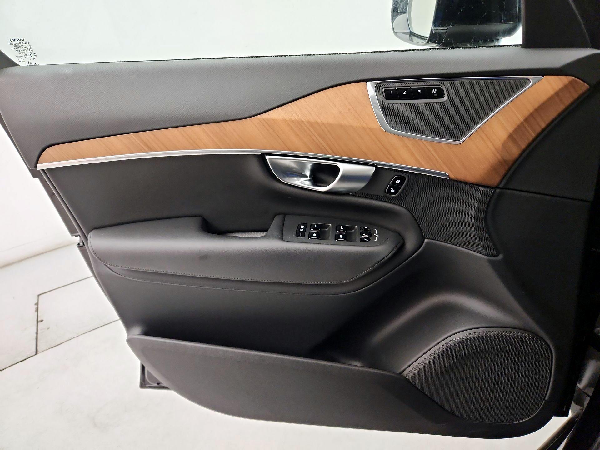 Thumbnail: 2024 Volvo XC90 - 12