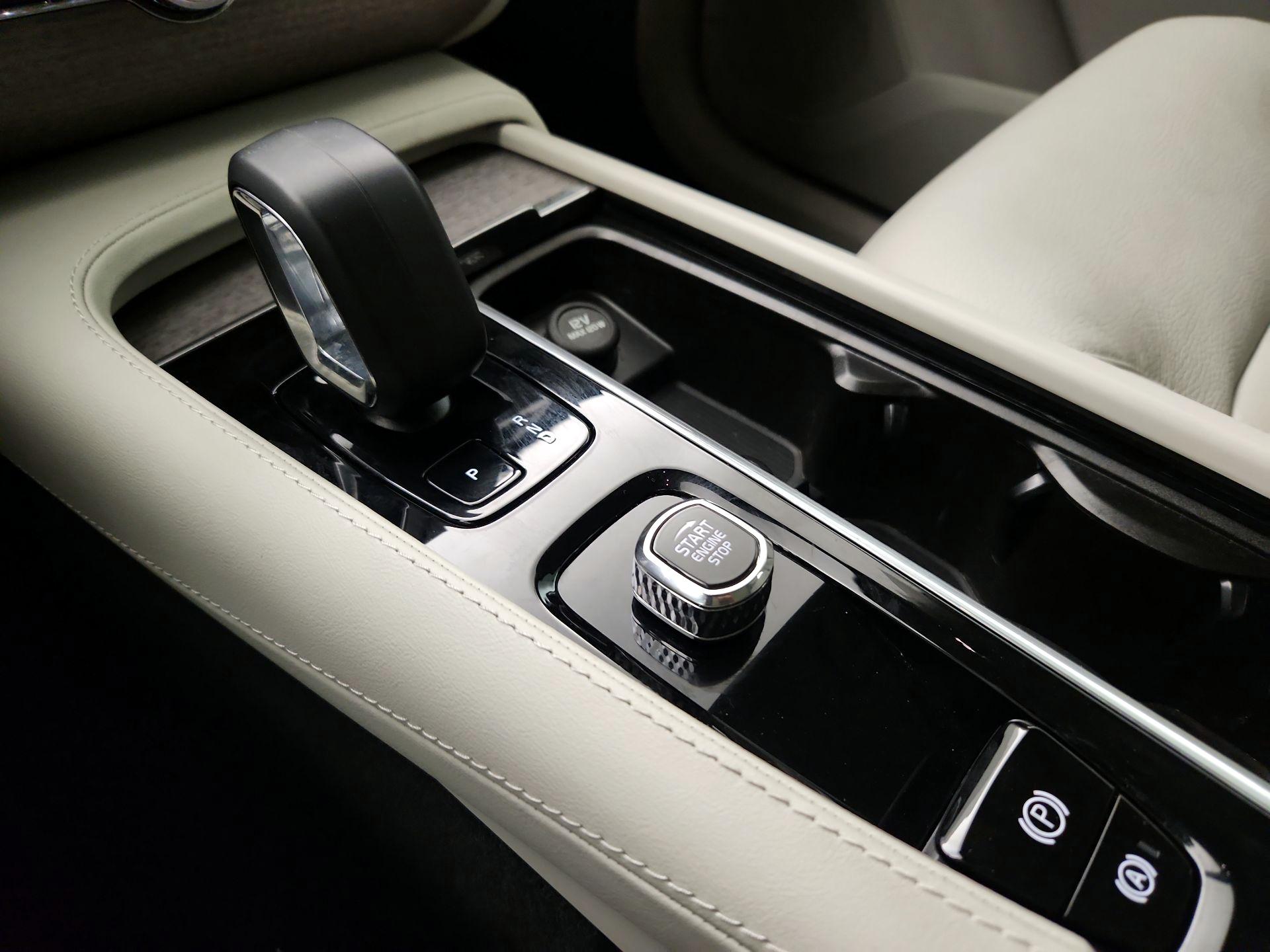 Thumbnail: 2023 Volvo XC90 - 17