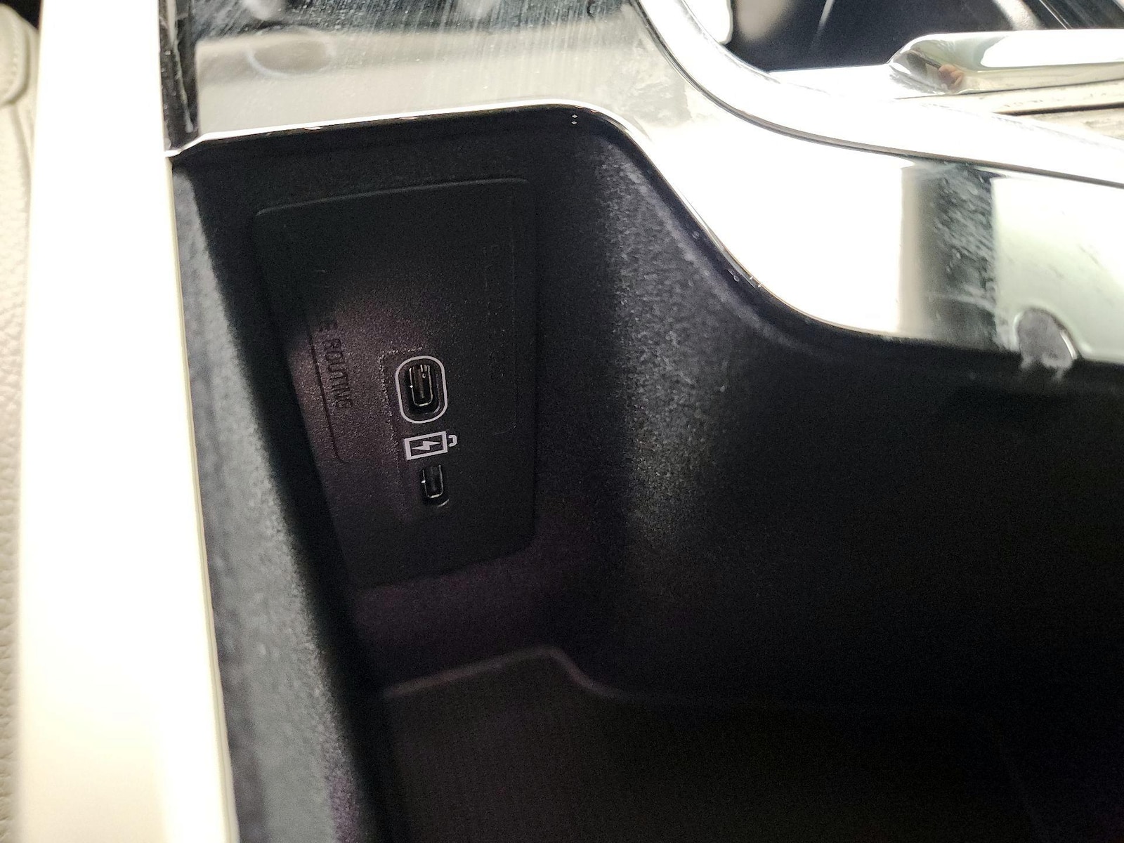 2023 Volvo XC90 Plus - Photo 19