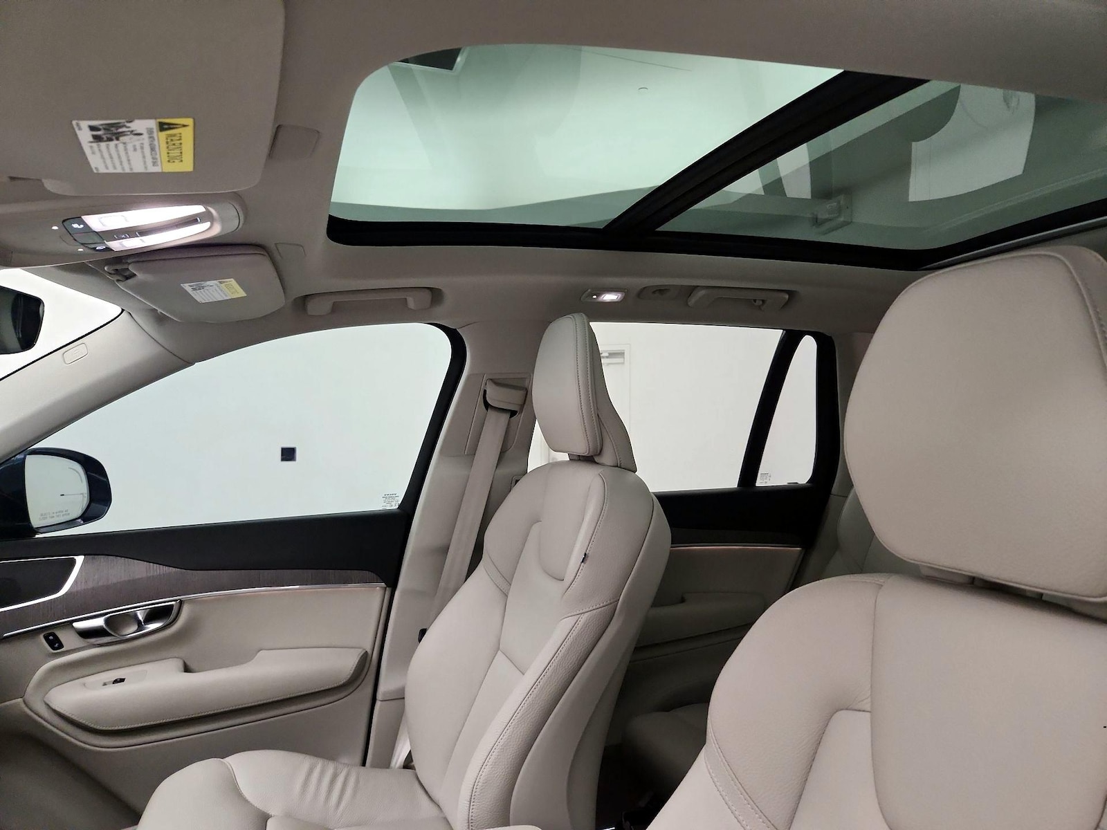 2023 Volvo XC90 Plus - Photo 20