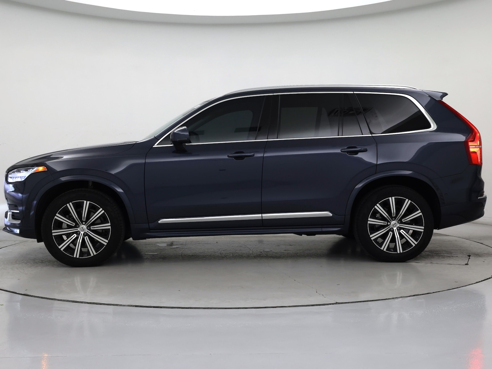 2023 Volvo XC90 Plus - Photo 4