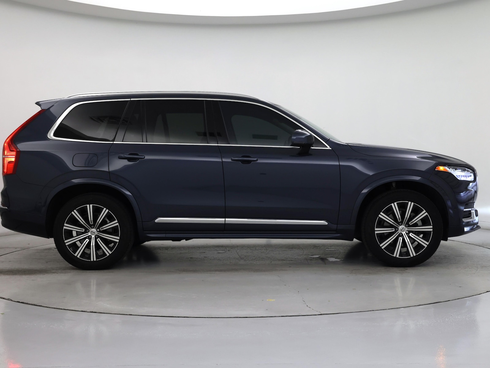 2023 Volvo XC90 Plus - Photo 8