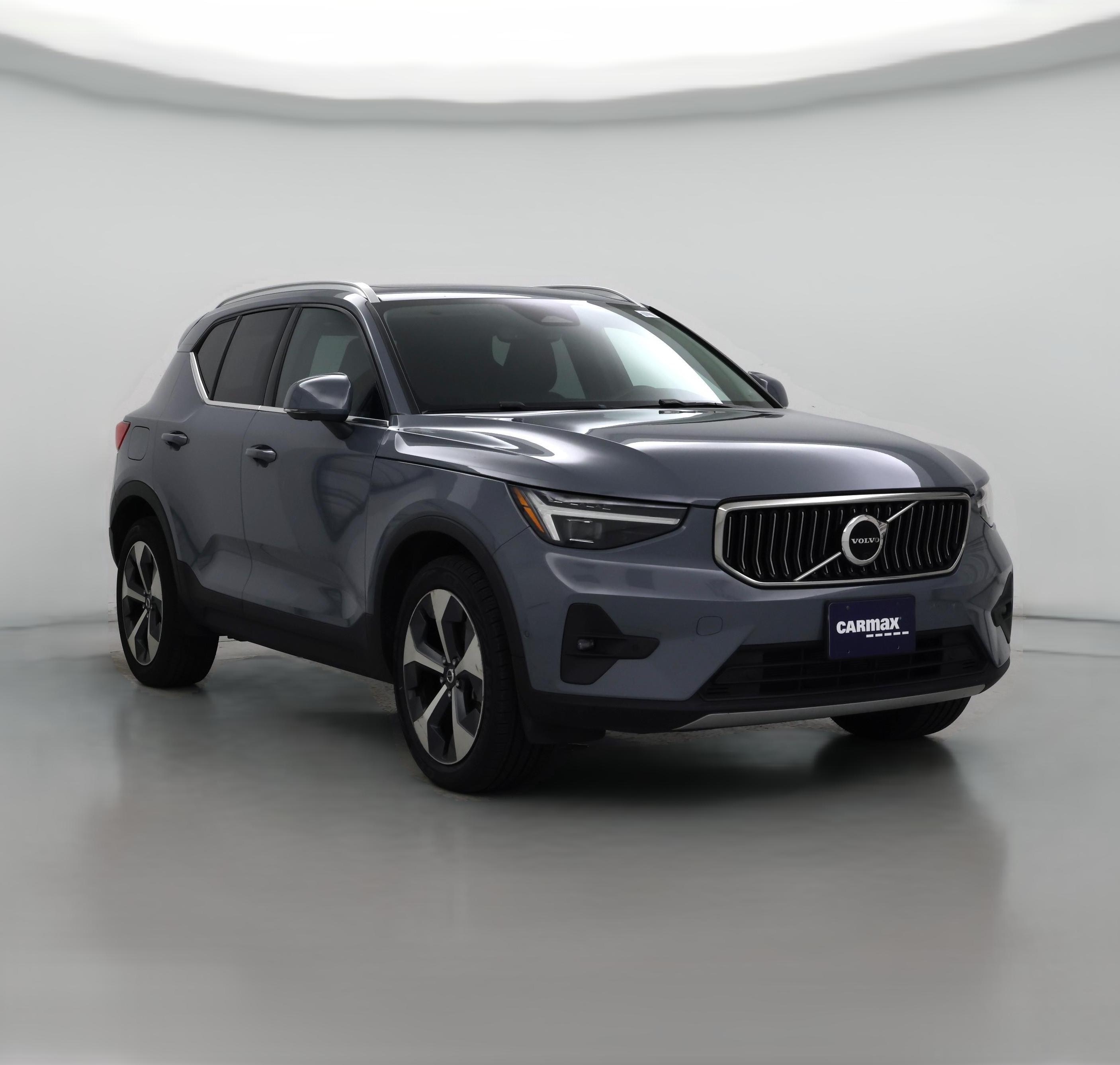 2023 Volvo XC40