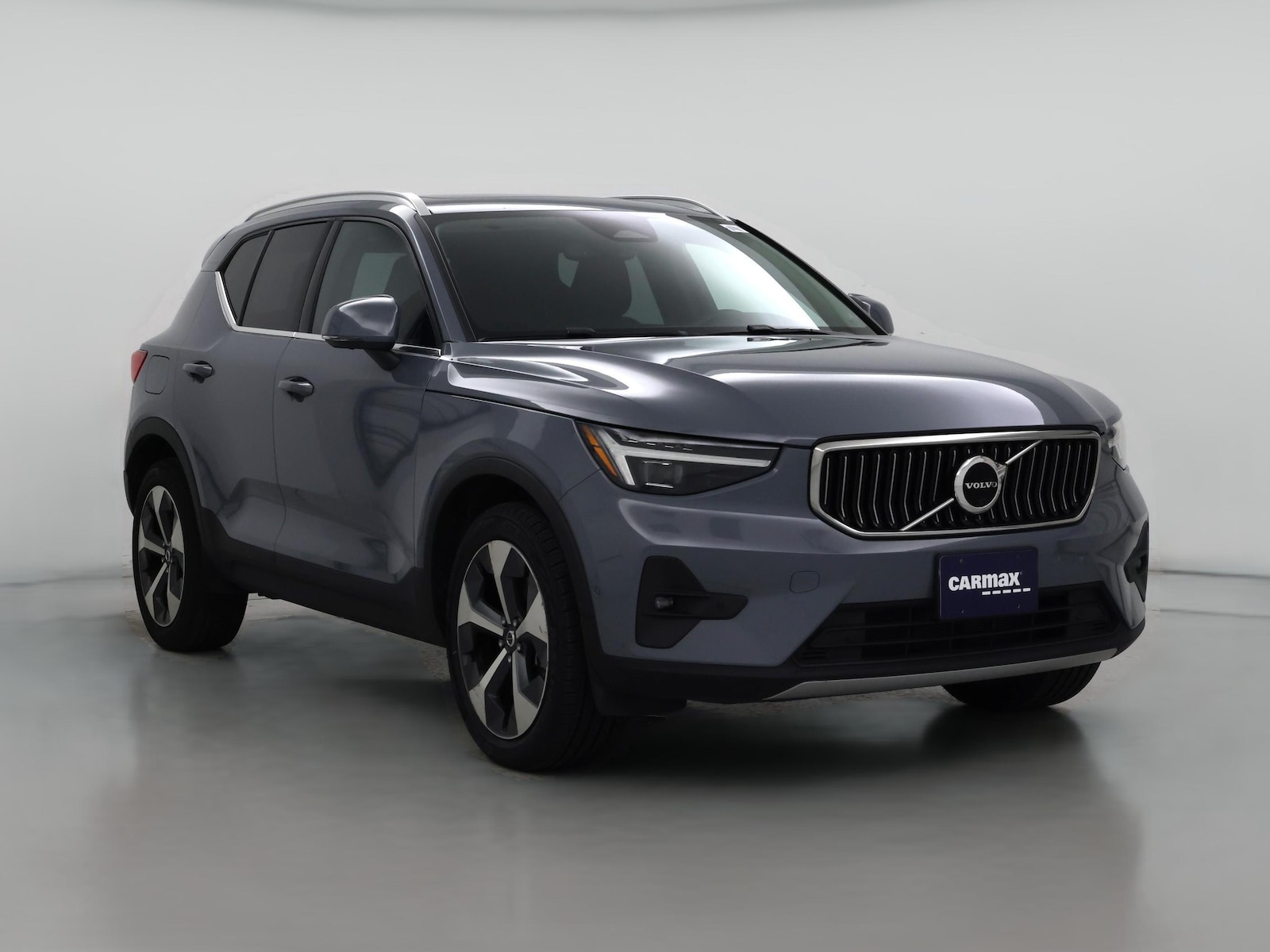 2023 Volvo XC40