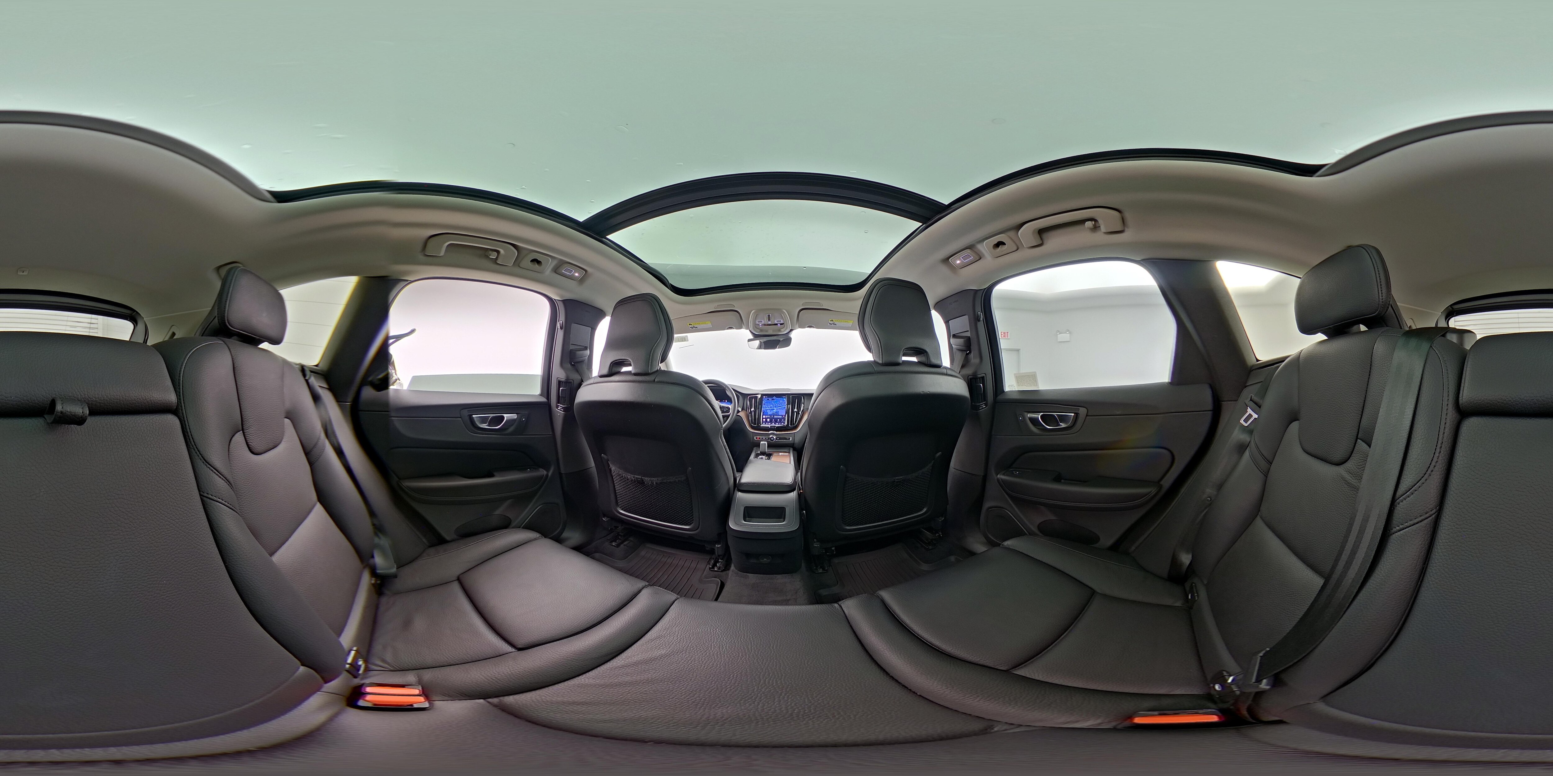 2023 Volvo XC60 Plus - Photo 27