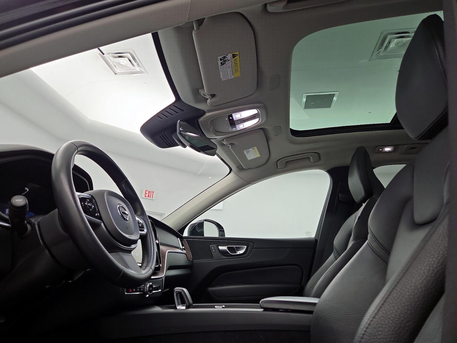 2023 Volvo XC60 Plus - Photo 20