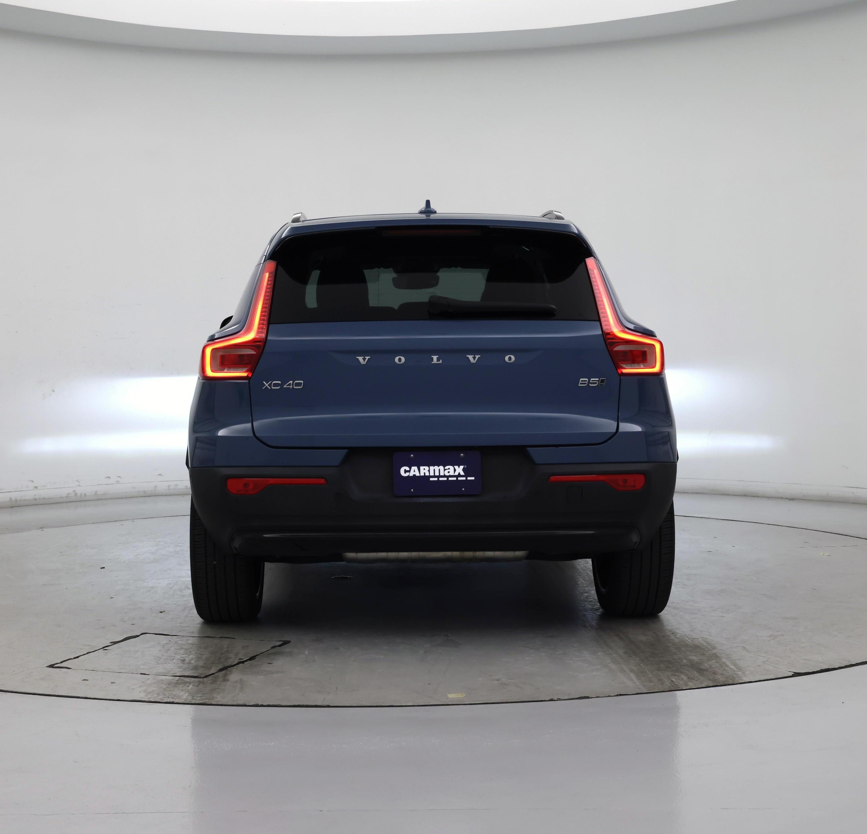 Thumbnail: 2024 Volvo XC40 - 6