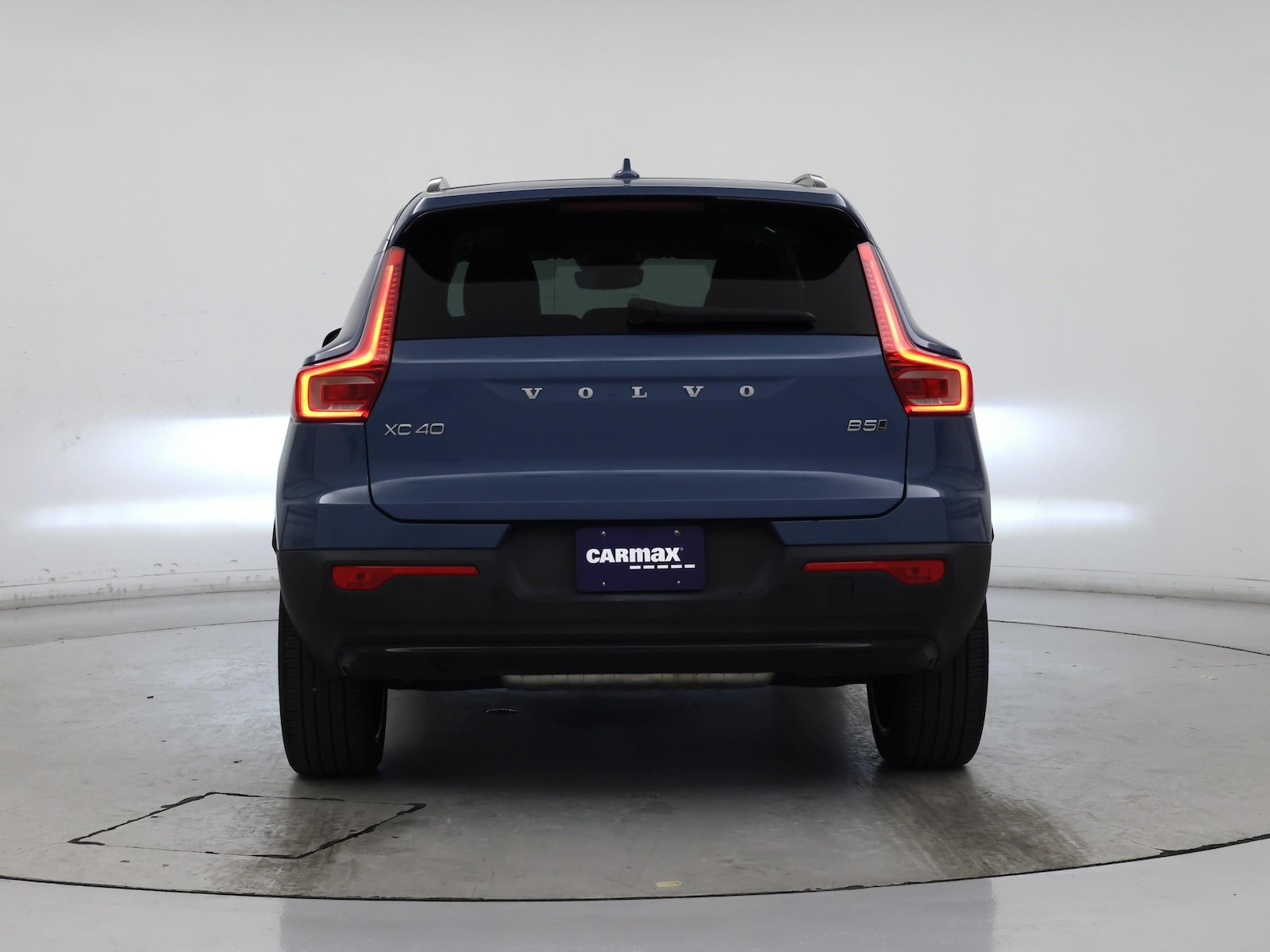 2024 Volvo XC40 Plus - Photo 7