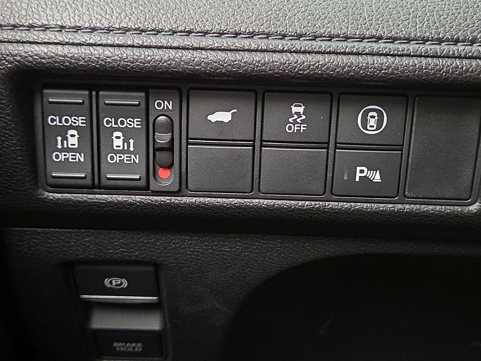 Thumbnail: 2024 Honda Odyssey - 13