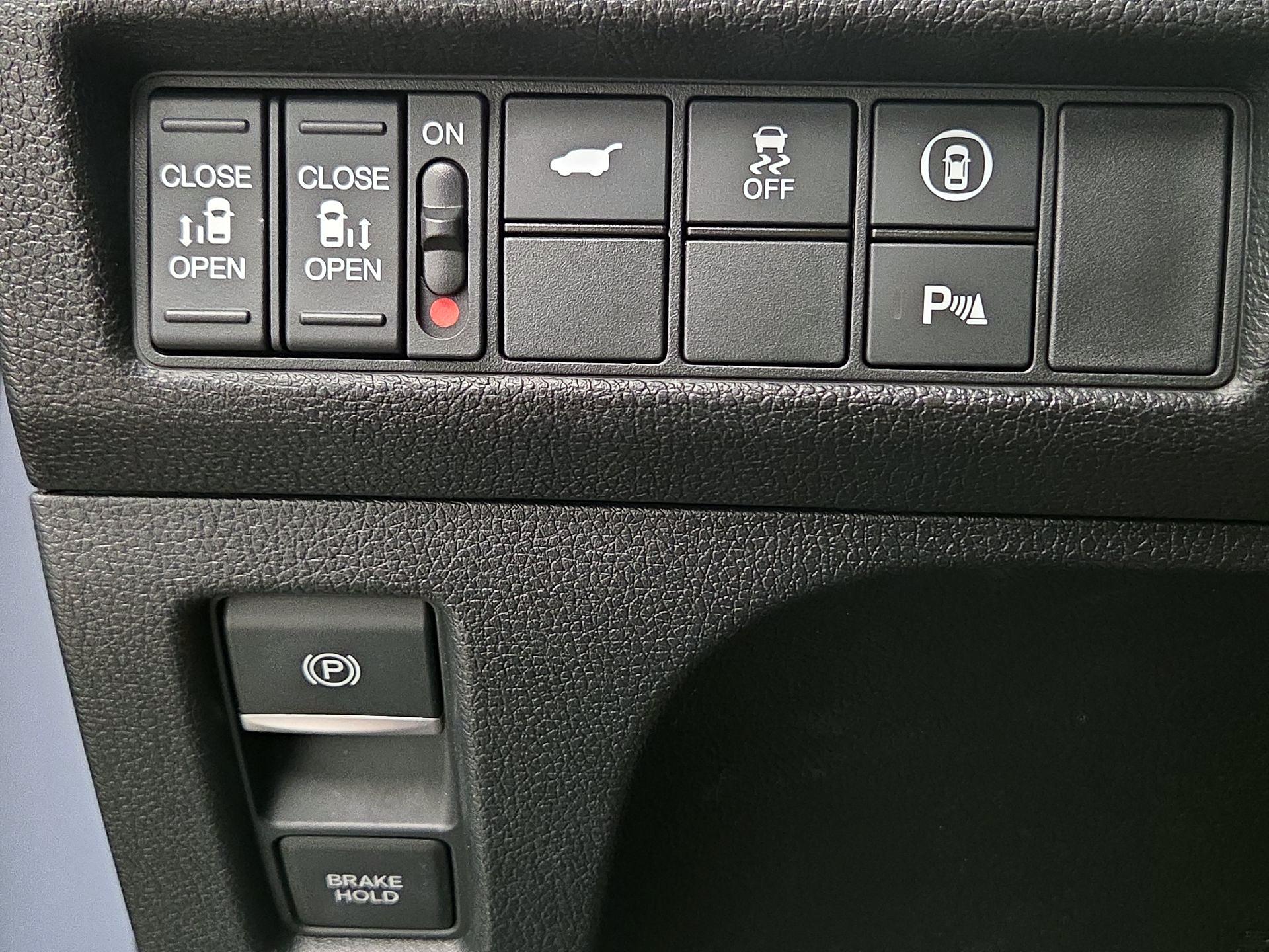 Thumbnail: 2024 Honda Odyssey - 13