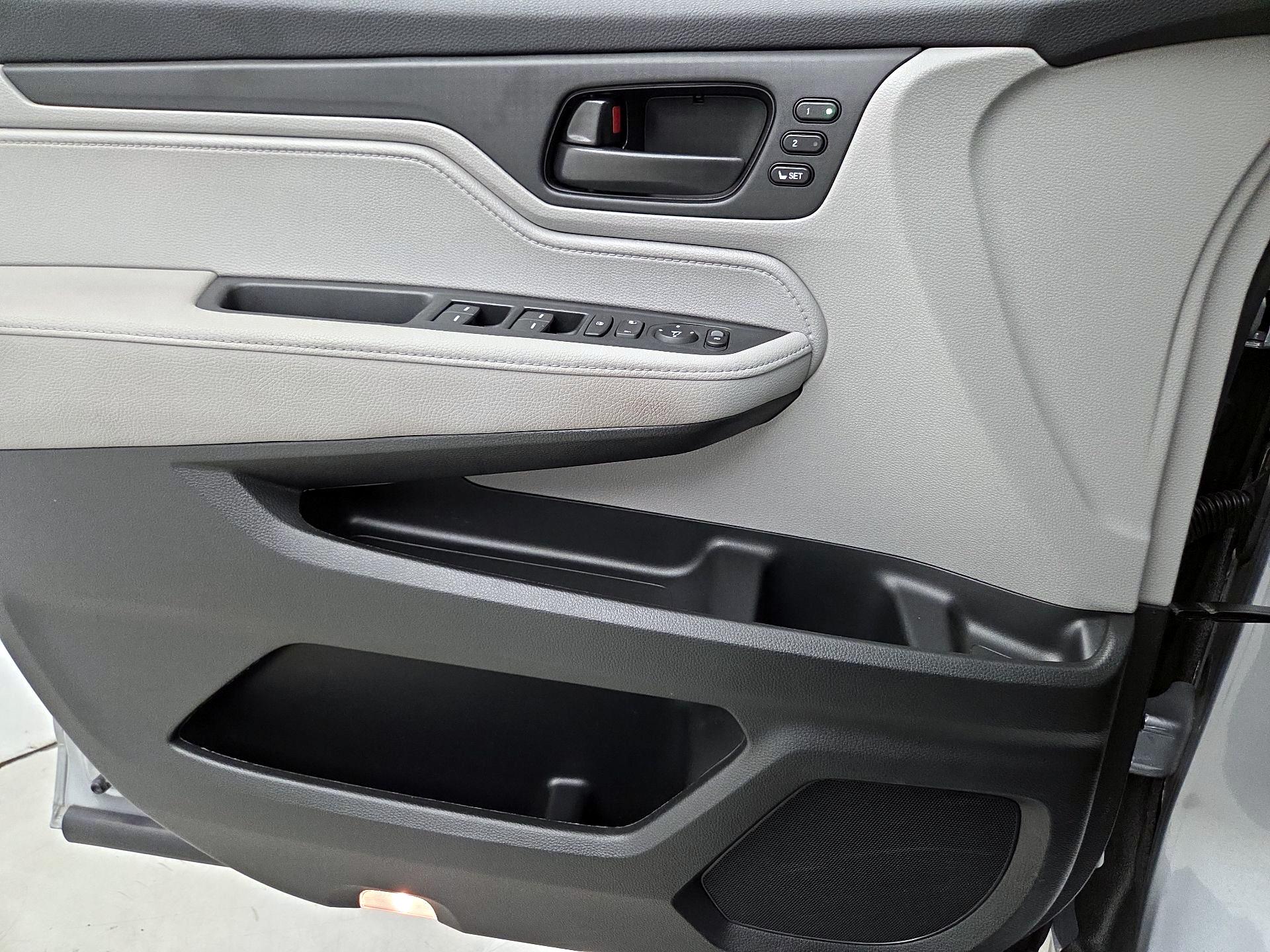 Thumbnail: 2024 Honda Odyssey - 12