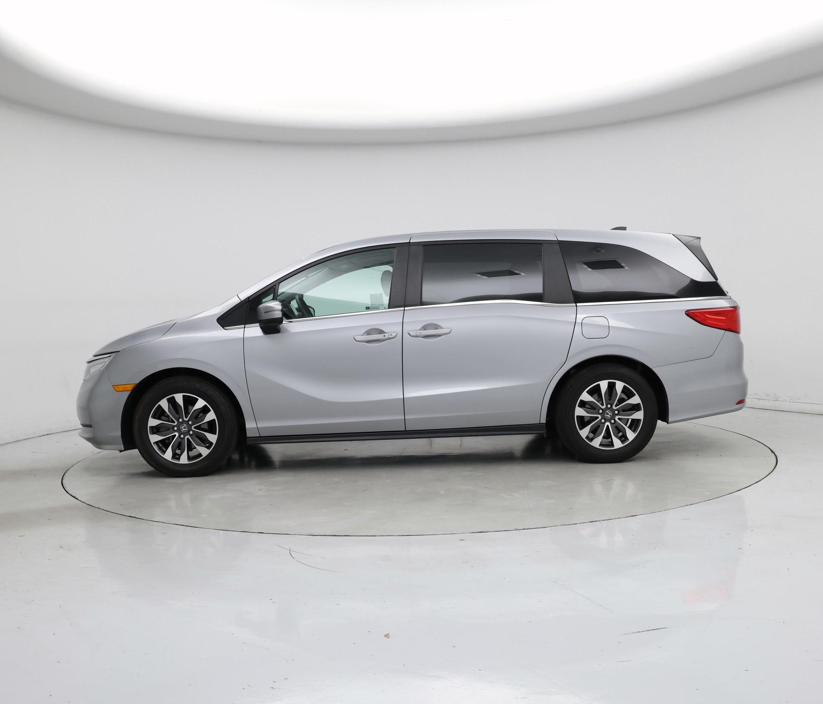 Thumbnail: 2024 Honda Odyssey - 3