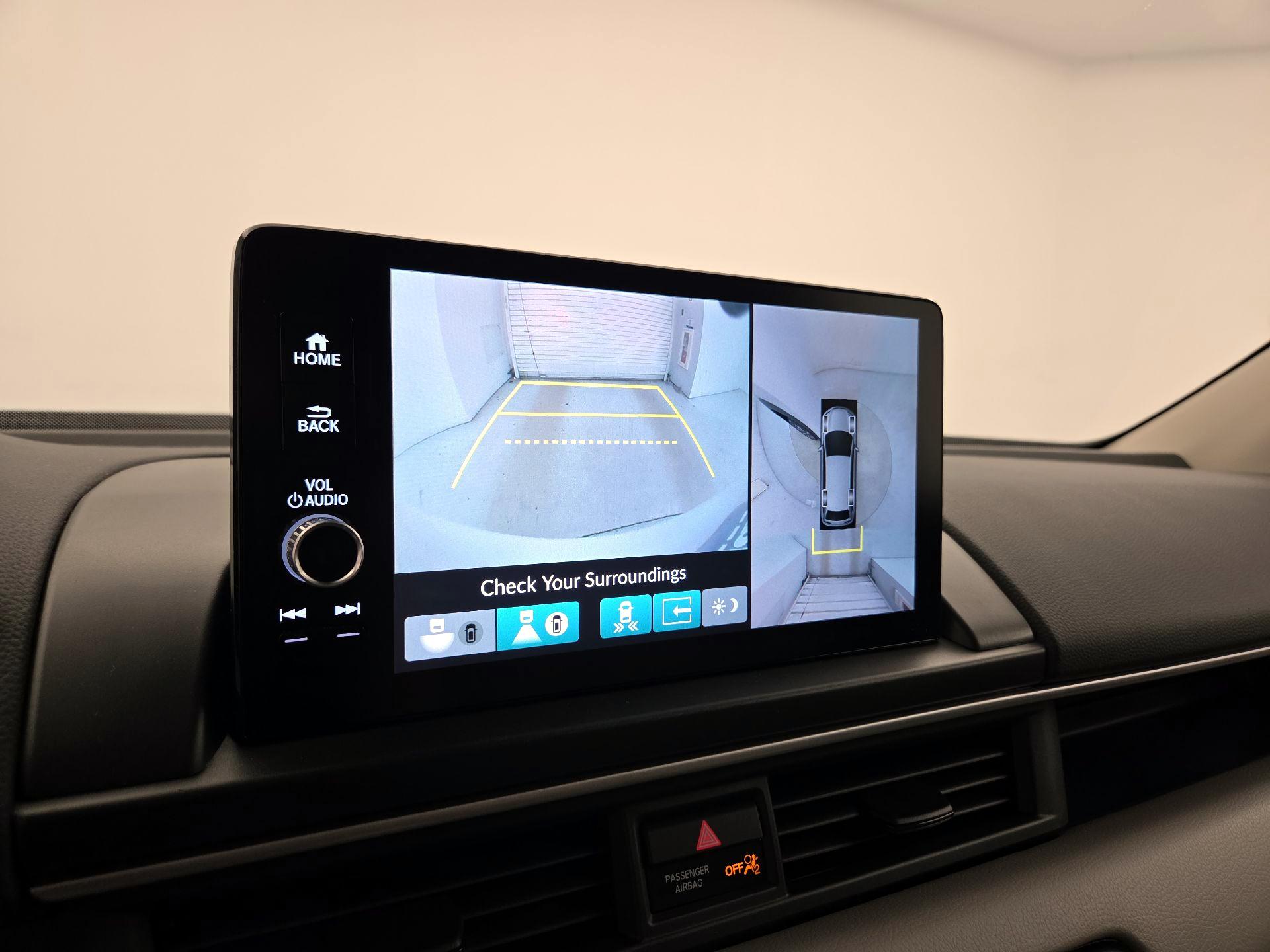 Thumbnail: 2023 Honda Pilot - 15