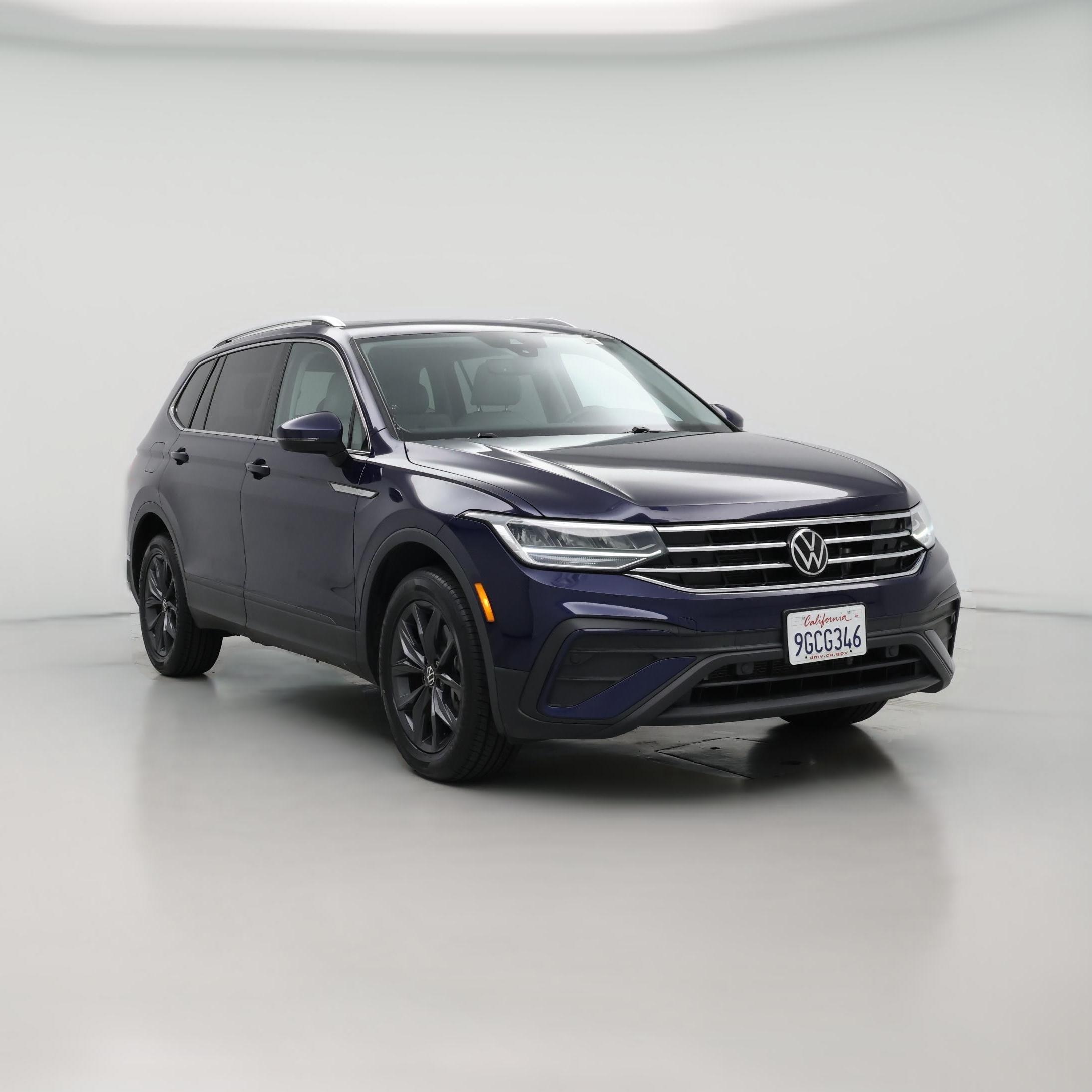 Thumbnail: 2023 Volkswagen Tiguan - 1