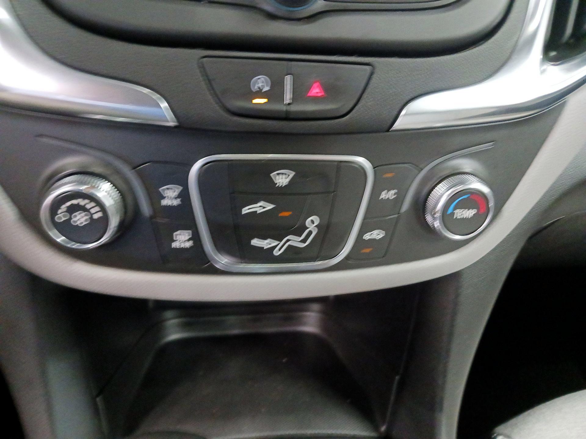 Thumbnail: 2024 Chevrolet Equinox - 14