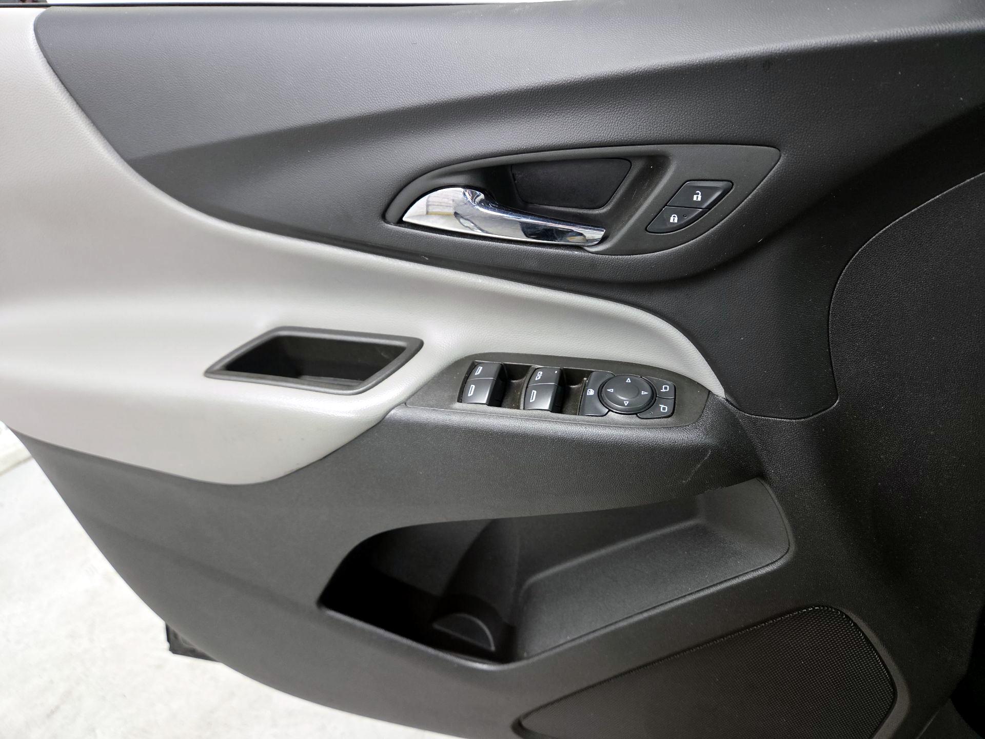 Thumbnail: 2024 Chevrolet Equinox - 12