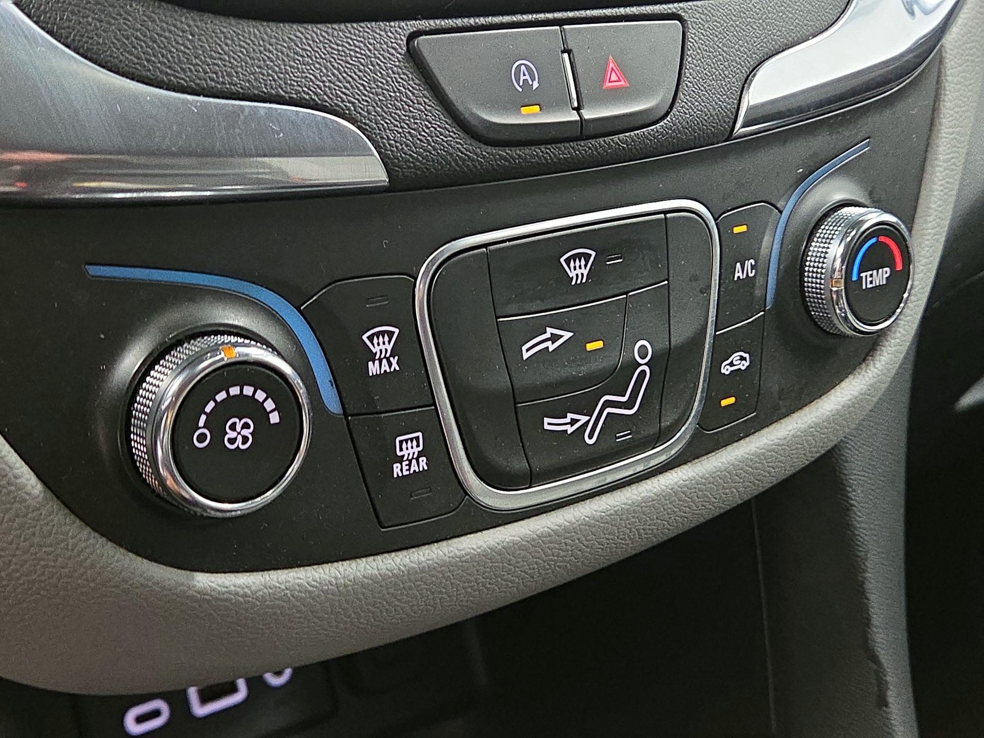 Thumbnail: 2024 Chevrolet Equinox - 16