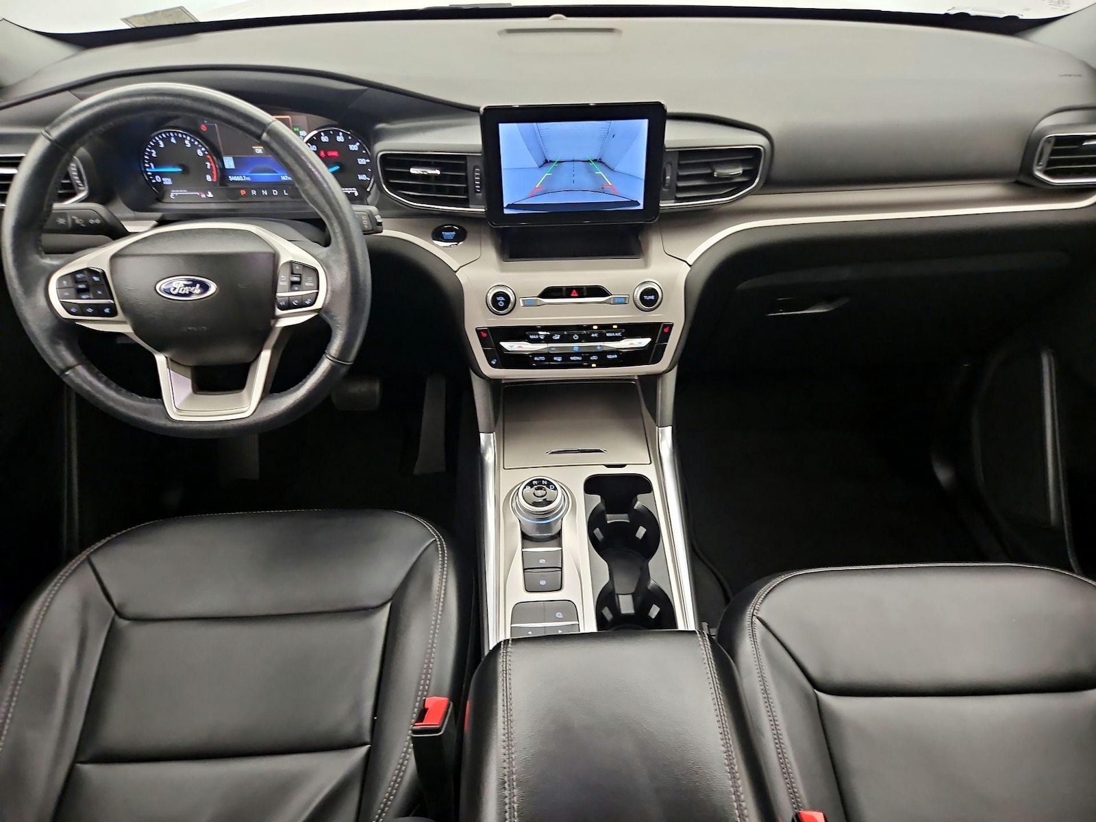 2023 Ford Explorer XLT - Photo 10