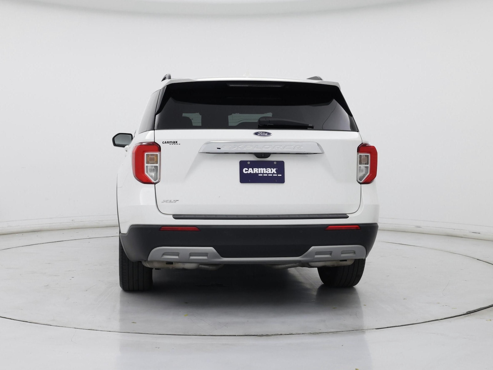 2023 Ford Explorer XLT - Photo 7