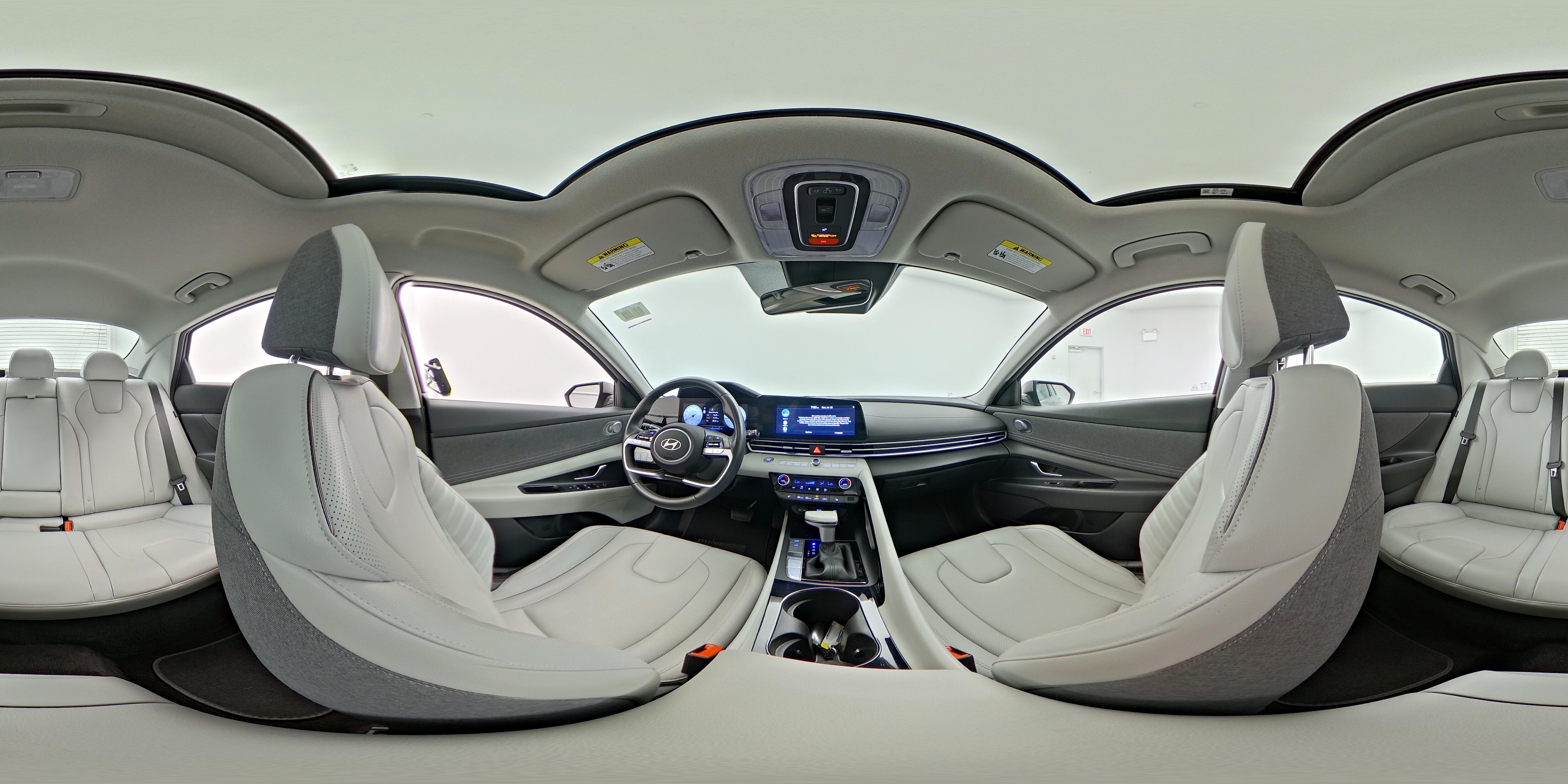 2025 Hyundai Elantra Limited - Photo 26