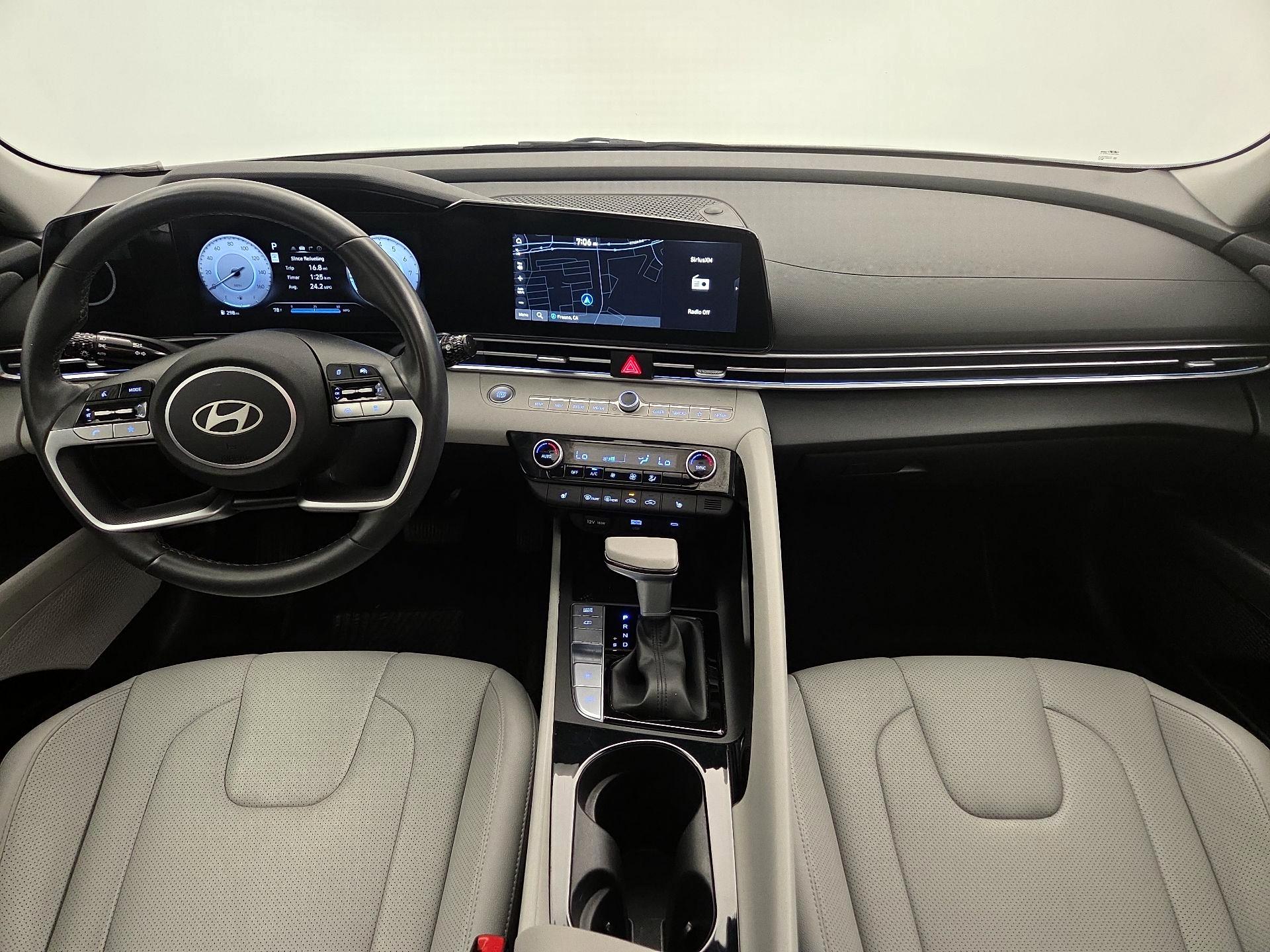 Thumbnail: 2025 Hyundai Elantra - 9