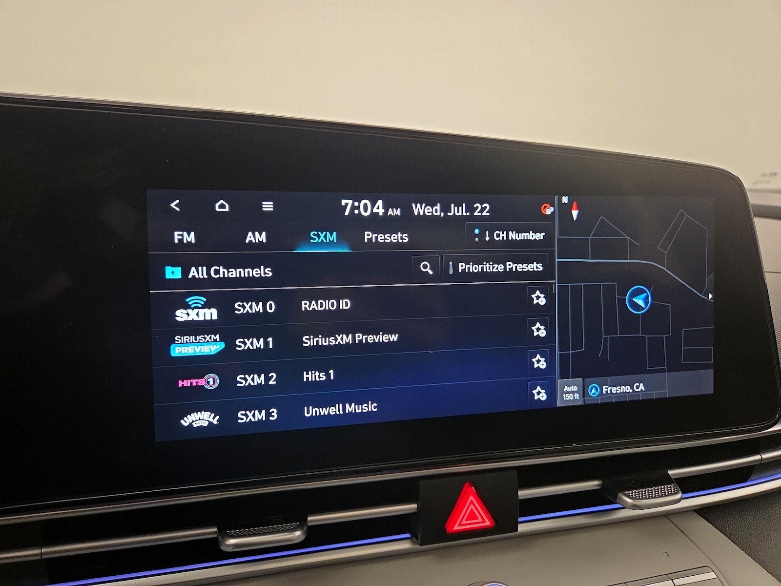 2025 Hyundai Elantra Limited - Photo 17