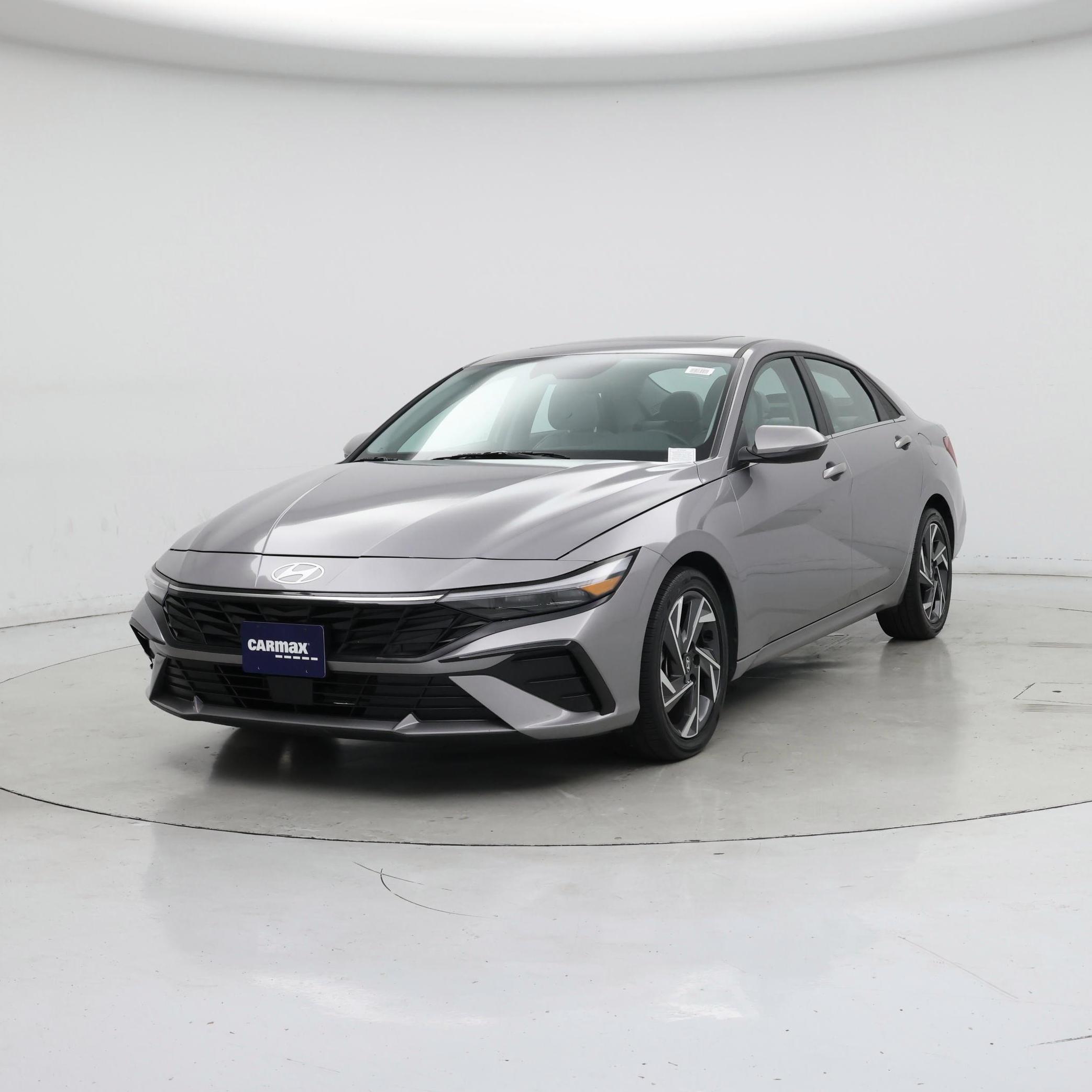 Thumbnail: 2025 Hyundai Elantra - 4