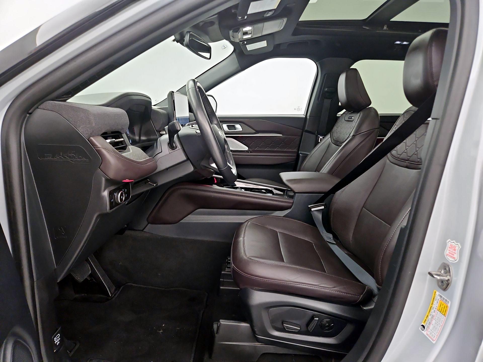 Thumbnail: 2025 Ford Explorer - 11