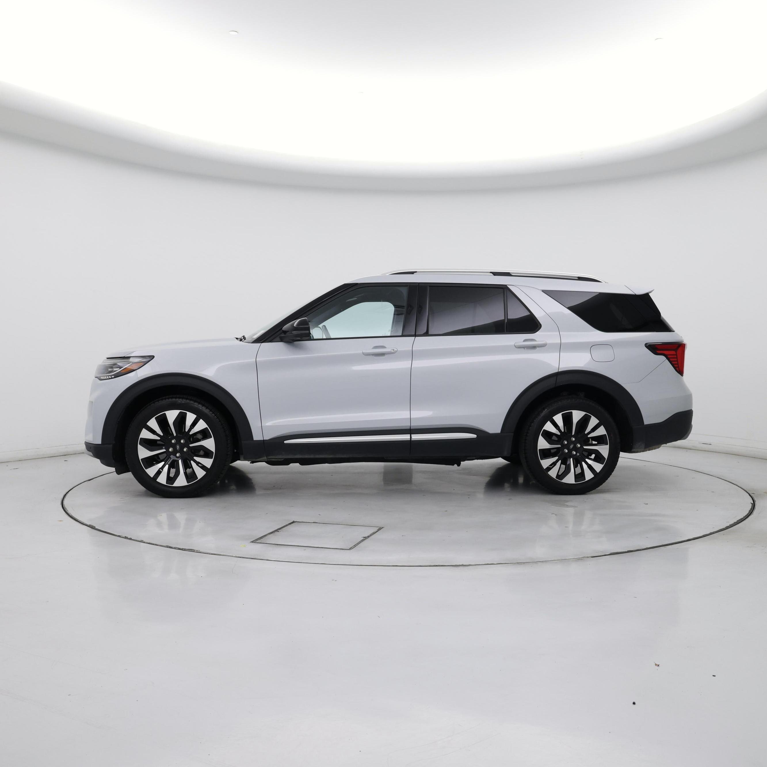 Thumbnail: 2025 Ford Explorer - 3
