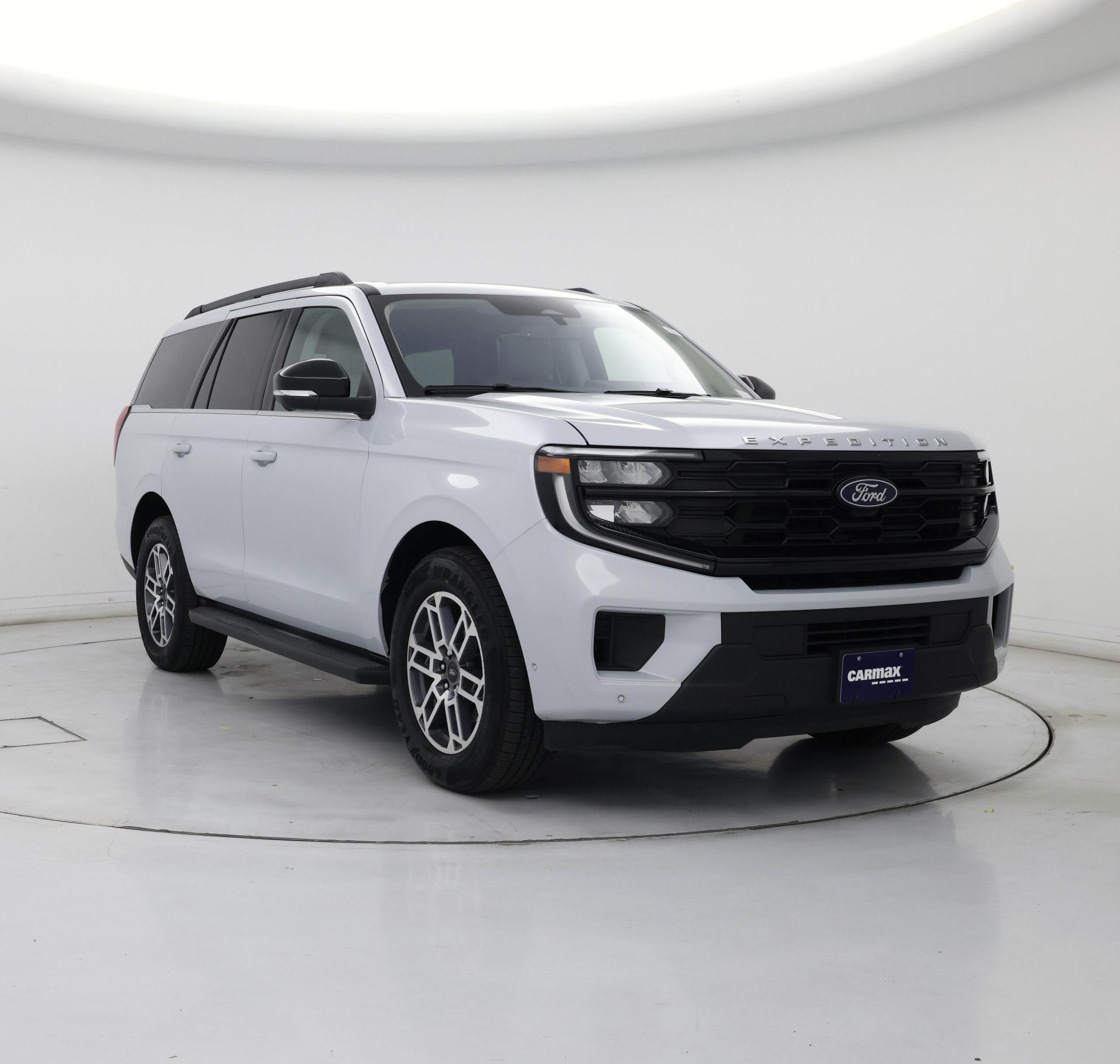 White 2025 Ford Expedition SUV / Crossover 4X2 Automatic