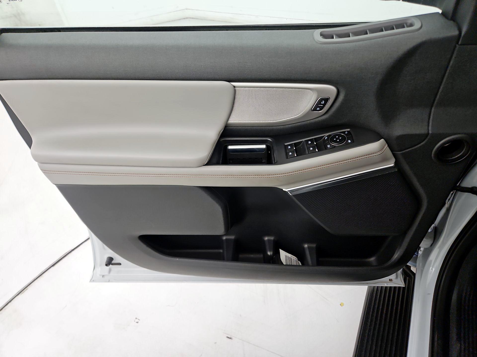 Thumbnail: 2025 Ford Expedition - 12