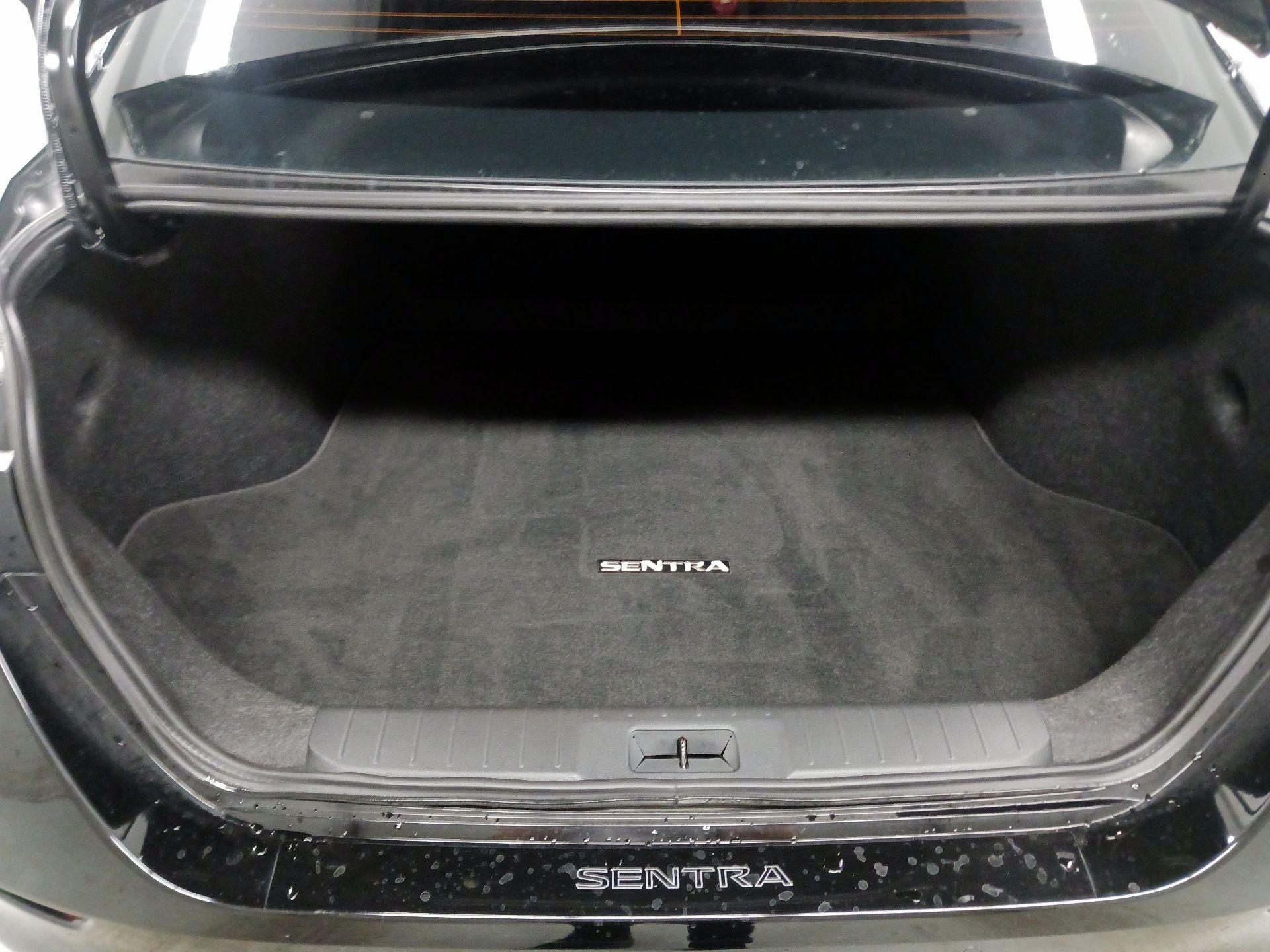 Thumbnail: 2025 Nissan Sentra - 20