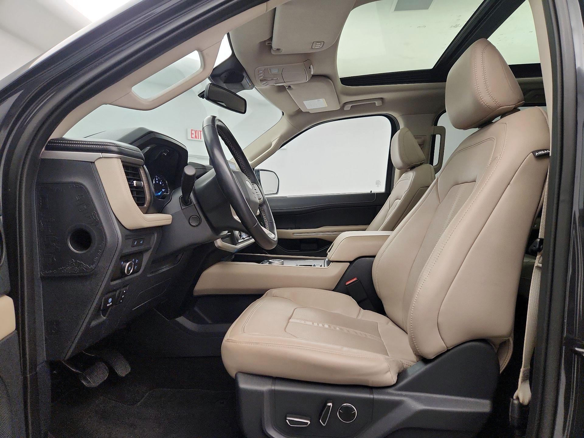 Thumbnail: 2023 Ford Expedition - 11