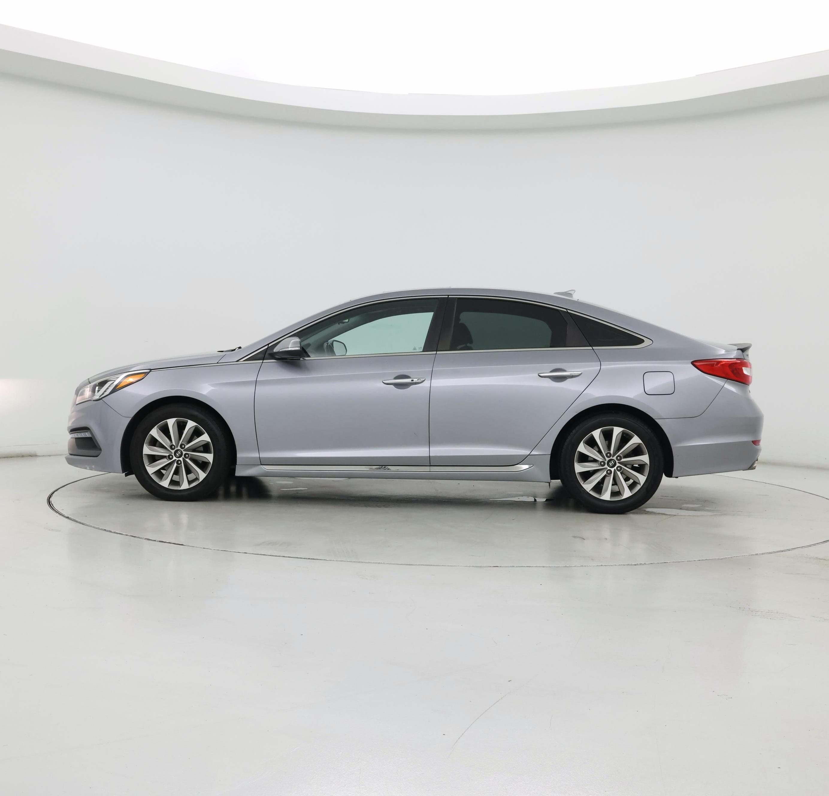 Thumbnail: 2017 Hyundai Sonata - 3