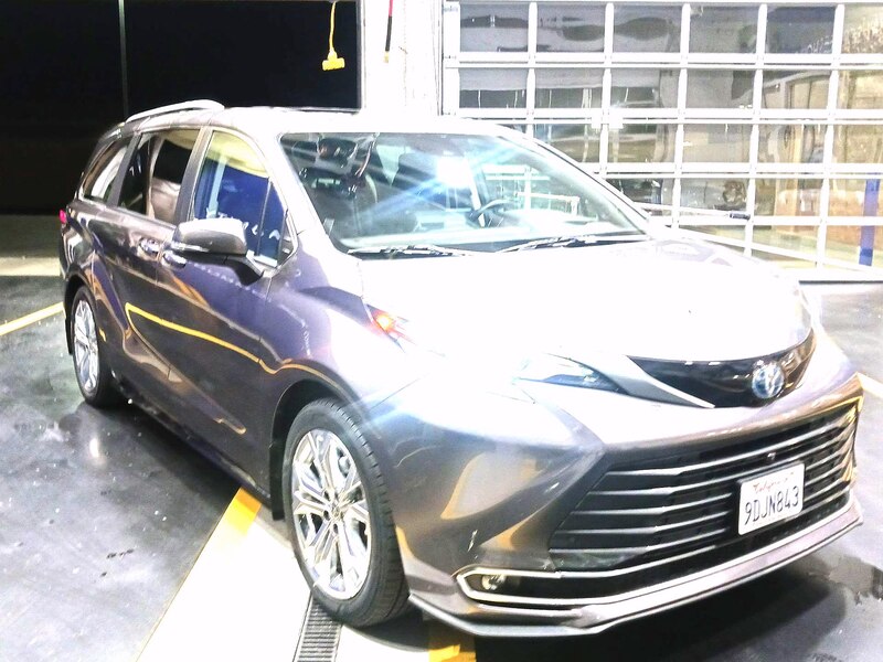 2022 Toyota Sienna Platinum