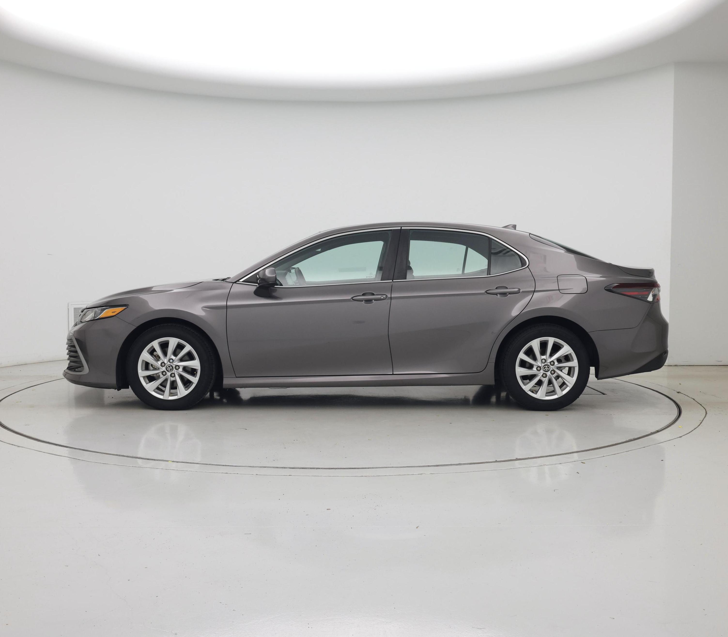 Thumbnail: 2023 Toyota Camry - 3